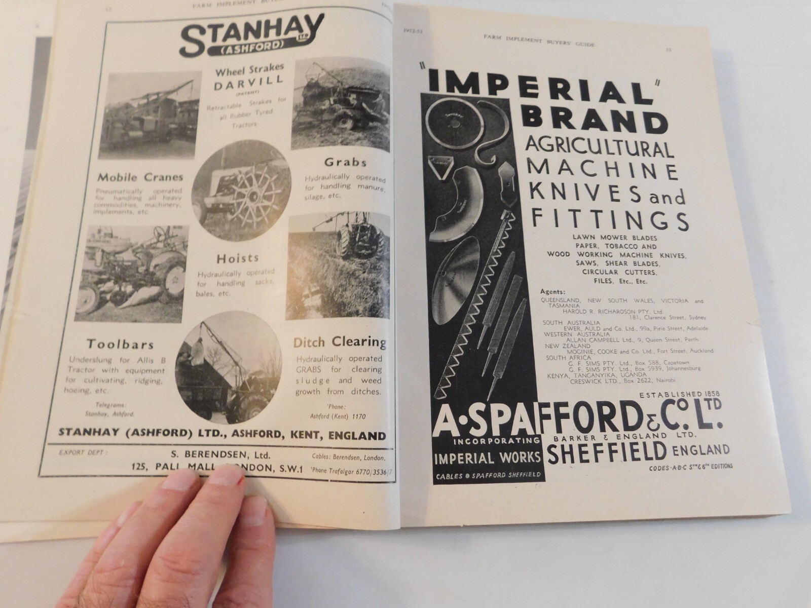 1952-53 FARM IMPLEMENT BUYER&rsquo;S GUIDE ENGLAND WINNROWERS LAND ROLLERS TEA CUTTERS