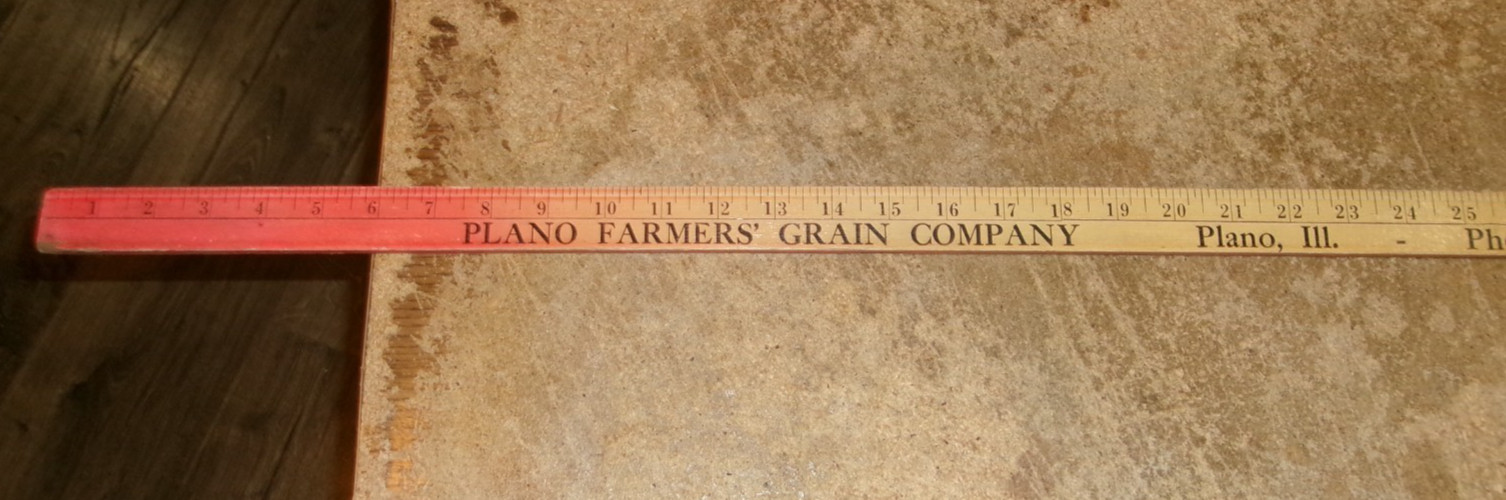 vintage plano farmers grain co. plano,il. 36&Prime; wood yardstick good used