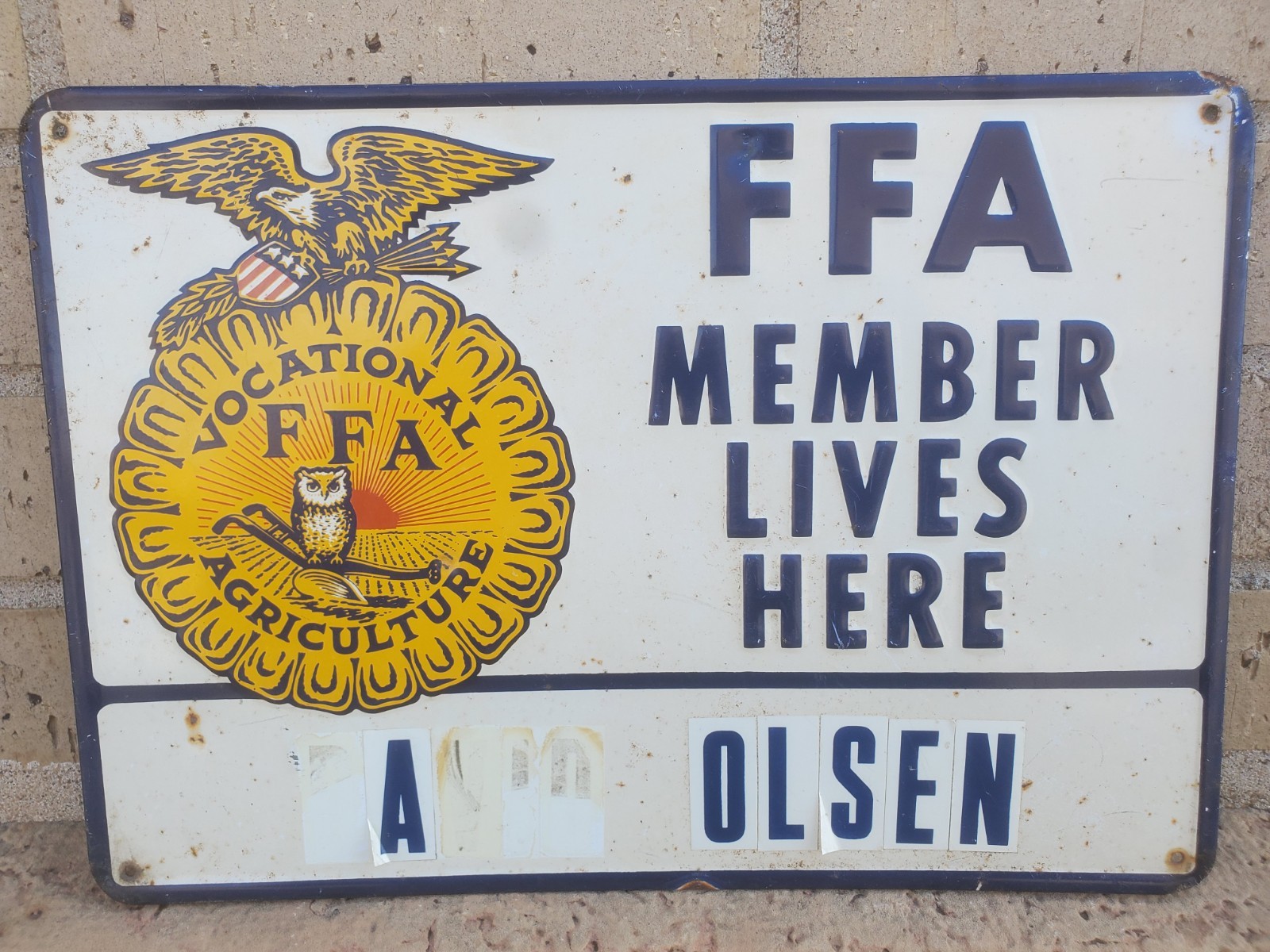 13-1/2&Prime; X 9-1/2&Prime; Metal Sign FFA Member Lives Here Vocational Agriculture Farmers