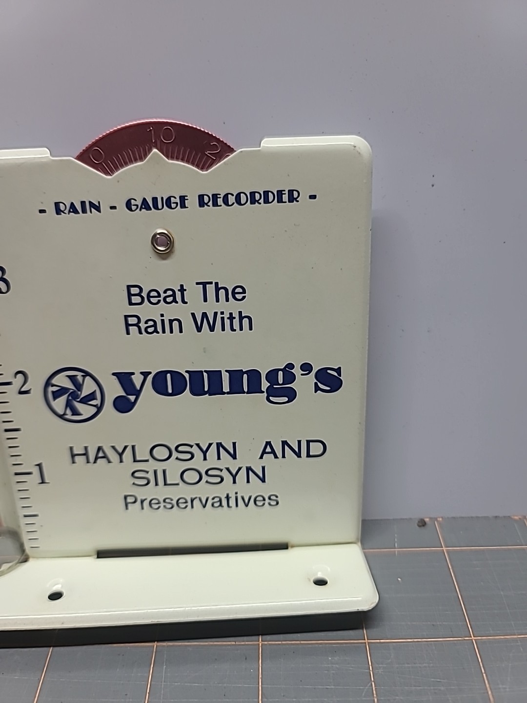 Vtg Rain Gauge Recorder Youngs Haylosyn Silosyn Preservatives Farm Advertising