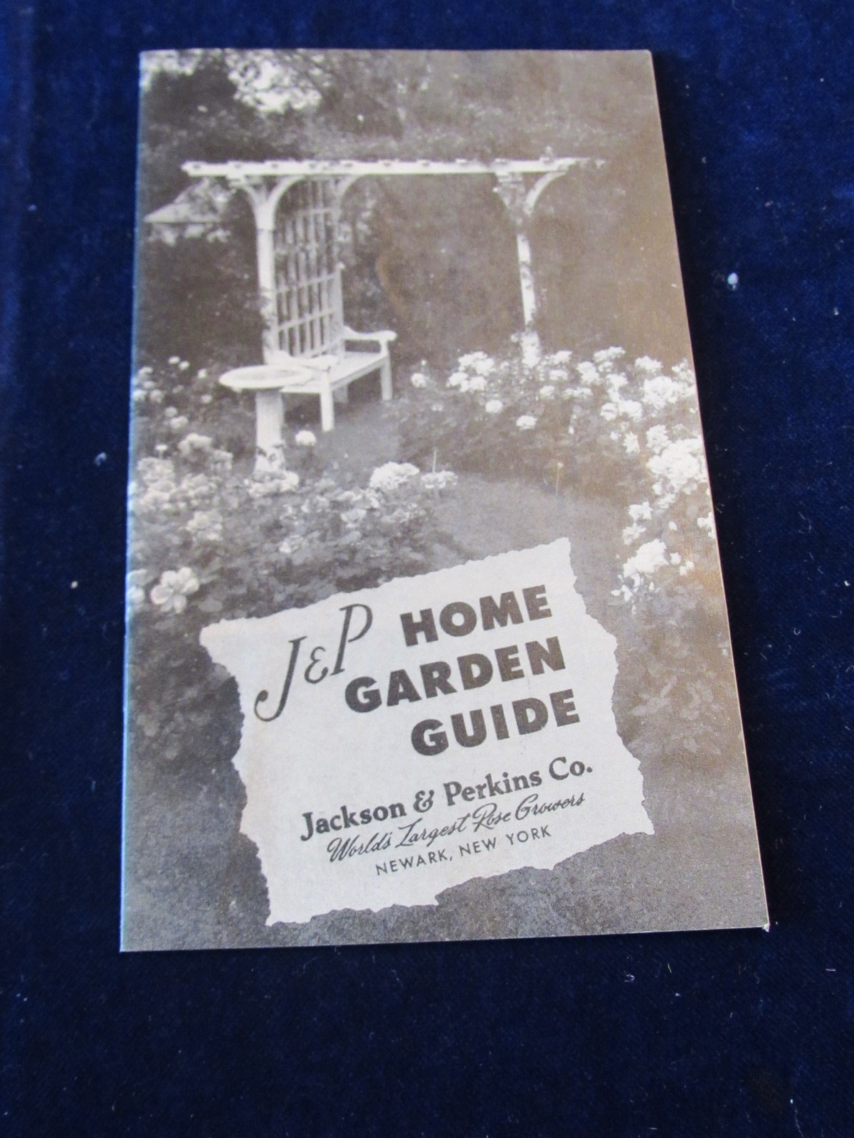 Vintage 1940-1950&rsquo;s Jackson & Perkins Rose Gardening Brochure B439