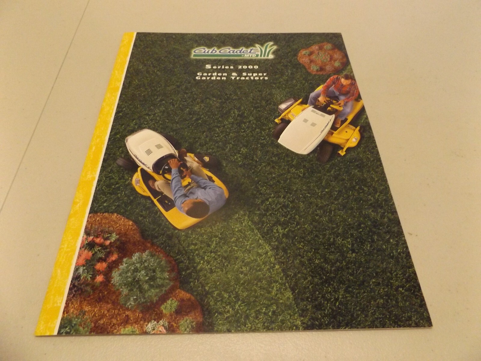 CUB CADET by MTD SERIES 2000 GARDEN TRACTORS, LIT # 773-0300 12/96