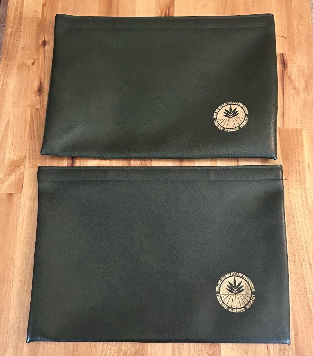 2- 1975 No-Tillage Forage FARM RESEARCH OSU Portfolio Vinyl Snap Top Doc Folders