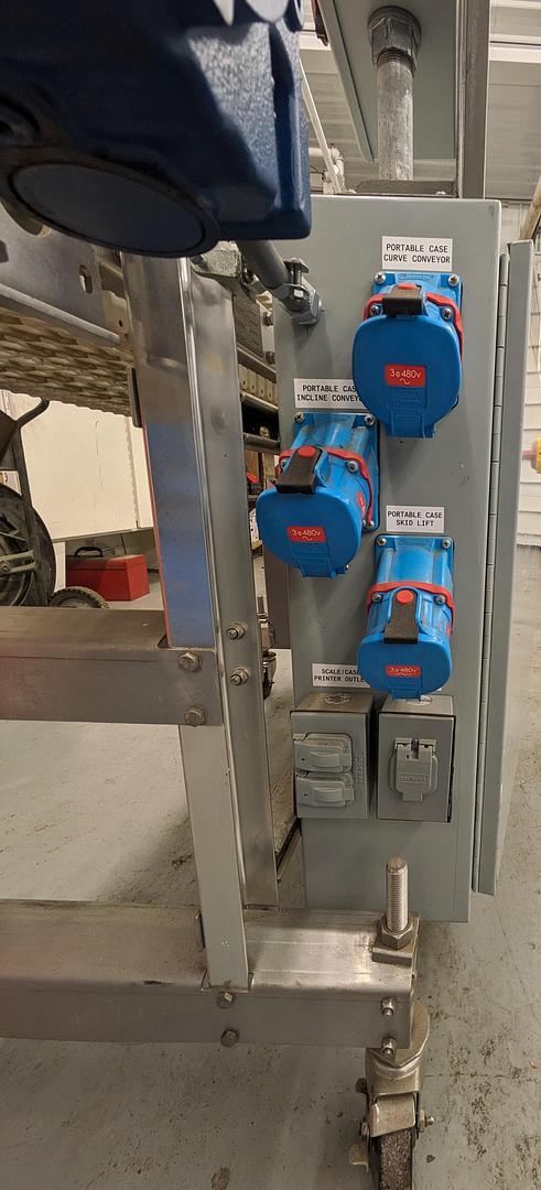 incline conveyor, multi outlet control panel, casters