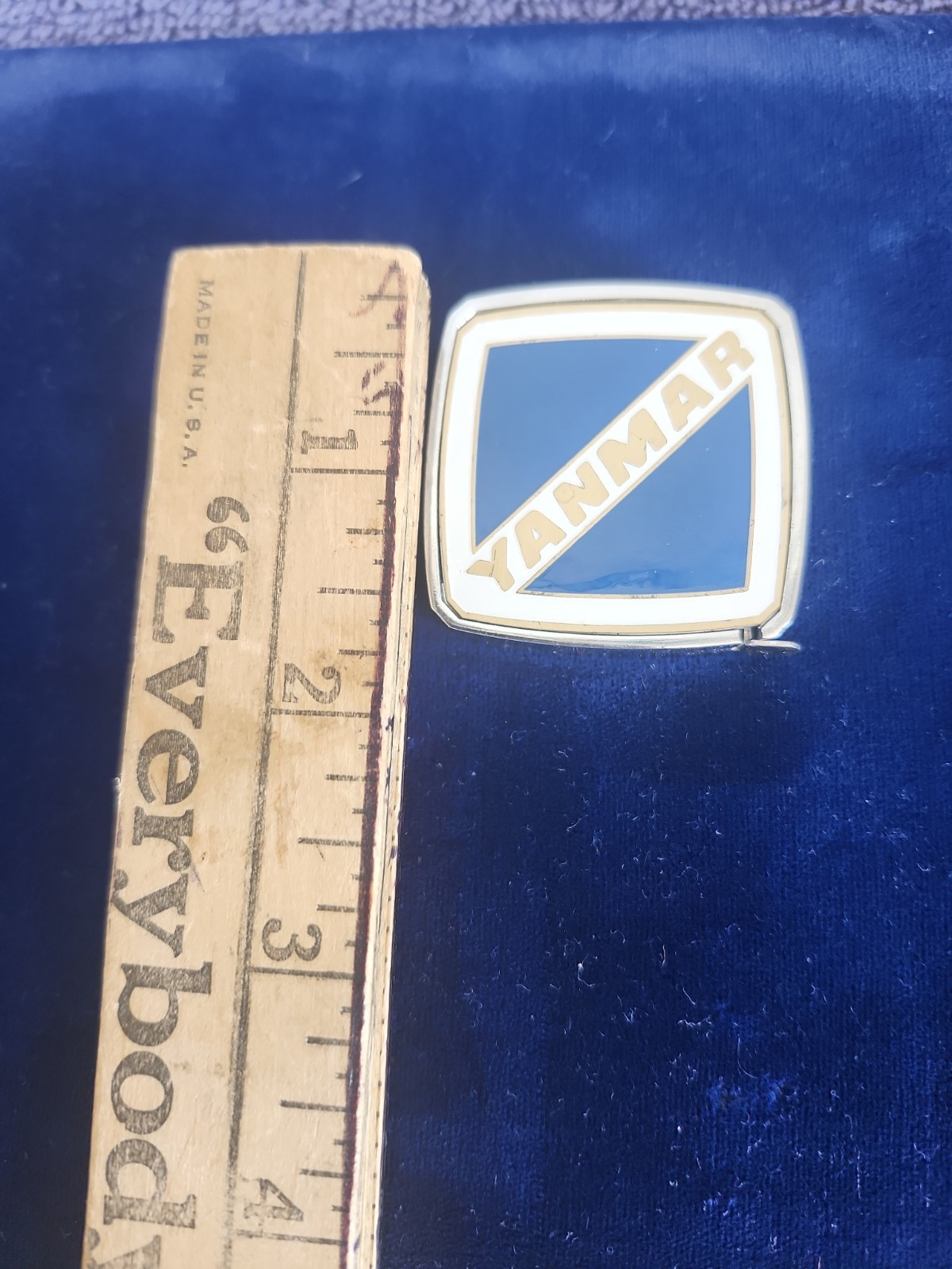 « YANMAR » PROMO;ADVERTISING MINI POCKET TAPE MEASURE; CM & NUMERIC MEASUREMENTS