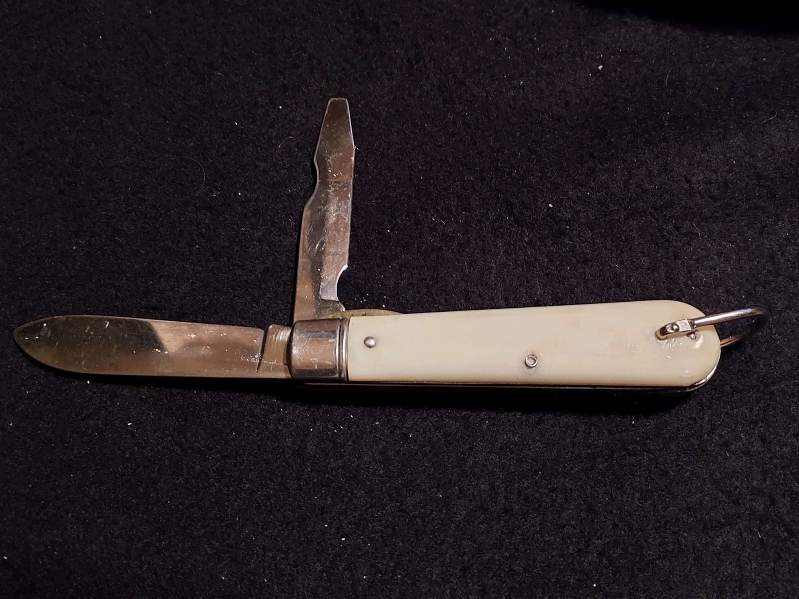 Holland Cazenovia CO-OP Elevator Advertising Pocket Knife Pipestone Minnesota