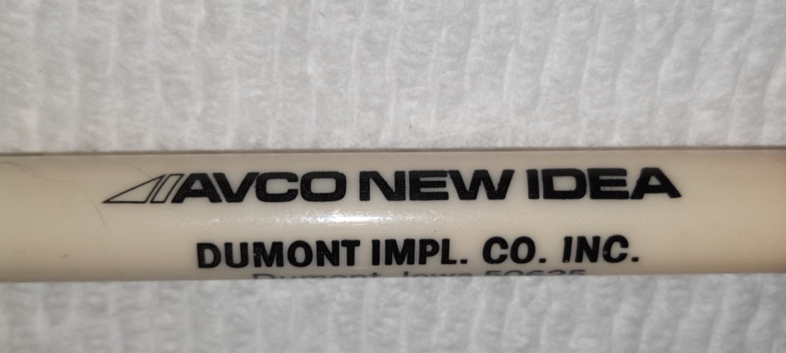 « AVCO NEW IDEA * Dumont Impl. Co. Inc. * Dumont, Iowa » Bullet Pencil