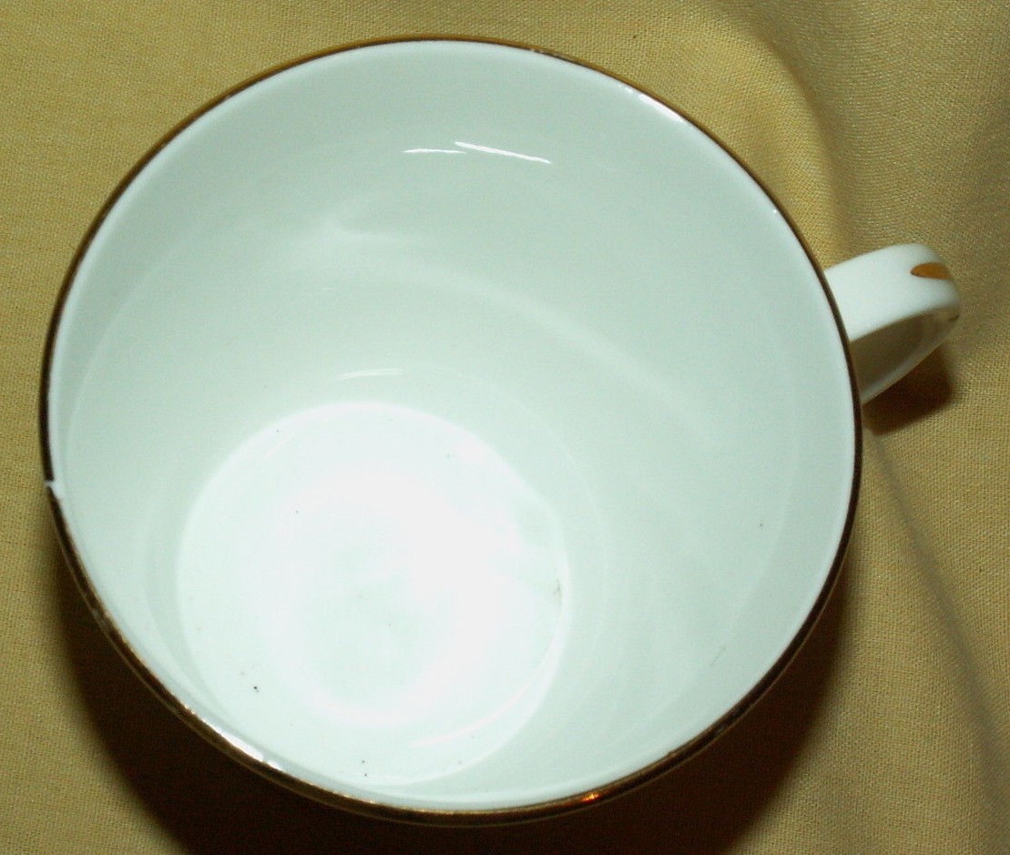 ROTARY CULTIVATOR ROYAL GRAFTON CUP RICKETT 1858 FINE BONE CHINA ENGLAND GOLD.