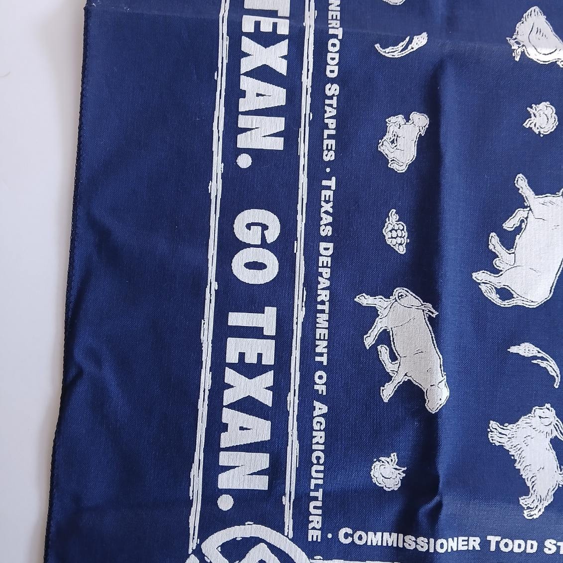 Go Texan Texas Bandana Texas Department Of Agriculture Todd Staples Commissioner