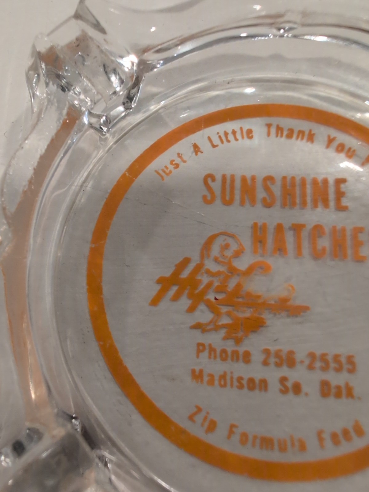 Vtg Sunshine Hatchery Glass Ashtray Madison South Dakota Zip Feed Hy-Line