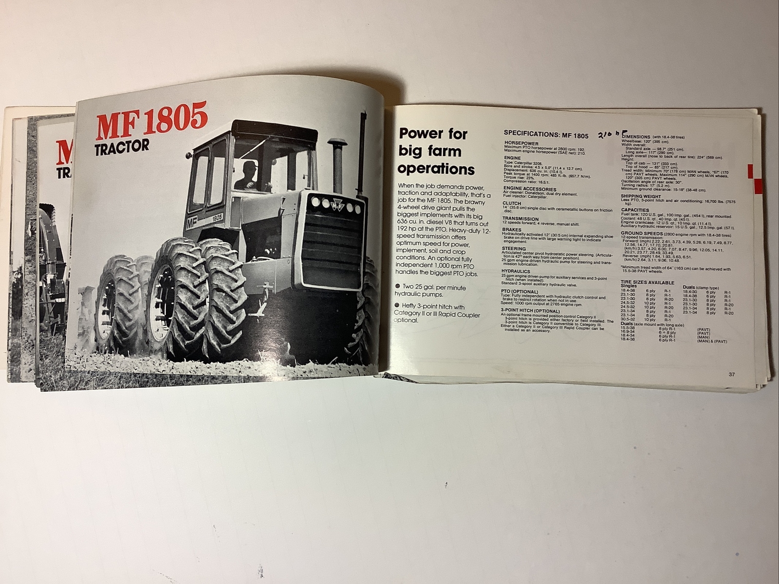 MASSEY-FERGUSON FARM MACHINERY GUIDE 1978 EDITION 212 PAGES