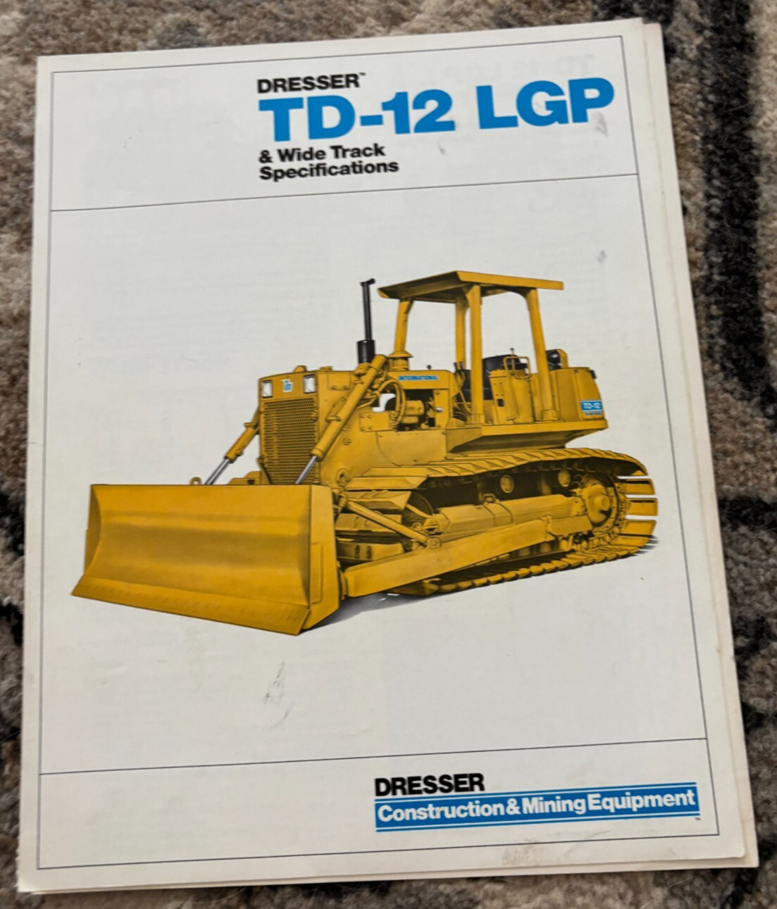 Dresser TD-12 LGP Crawler Tractor Dozer Brochure FCCA