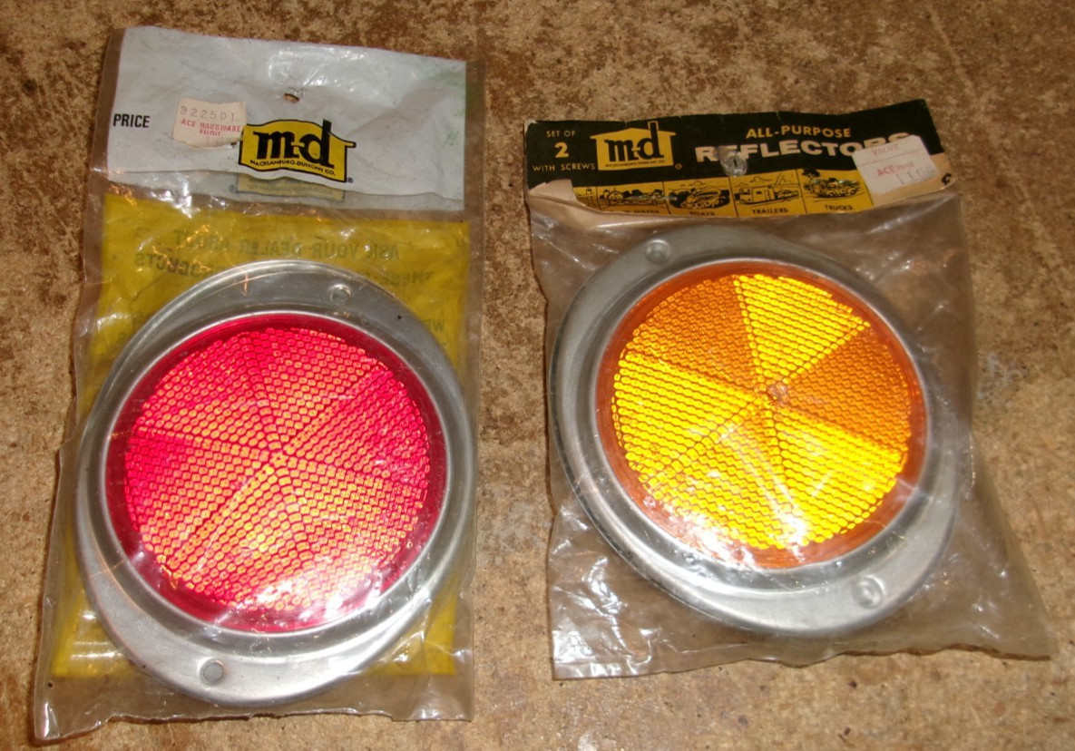 4 M-D orange and red all purpose reflectors in the package new