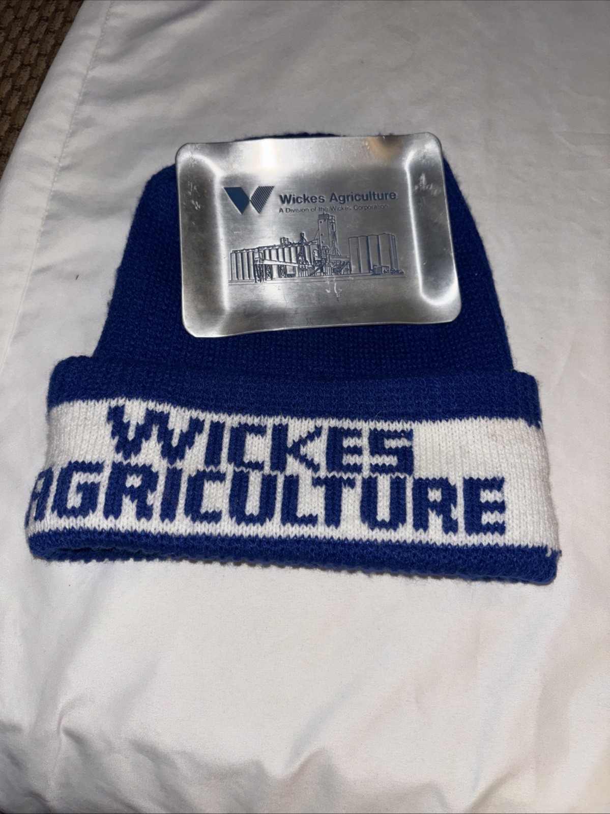 Vtg WICKES AGRICULTURE Advertising Blue/White Knit Stocking Cap & 5×4” Ash Tray