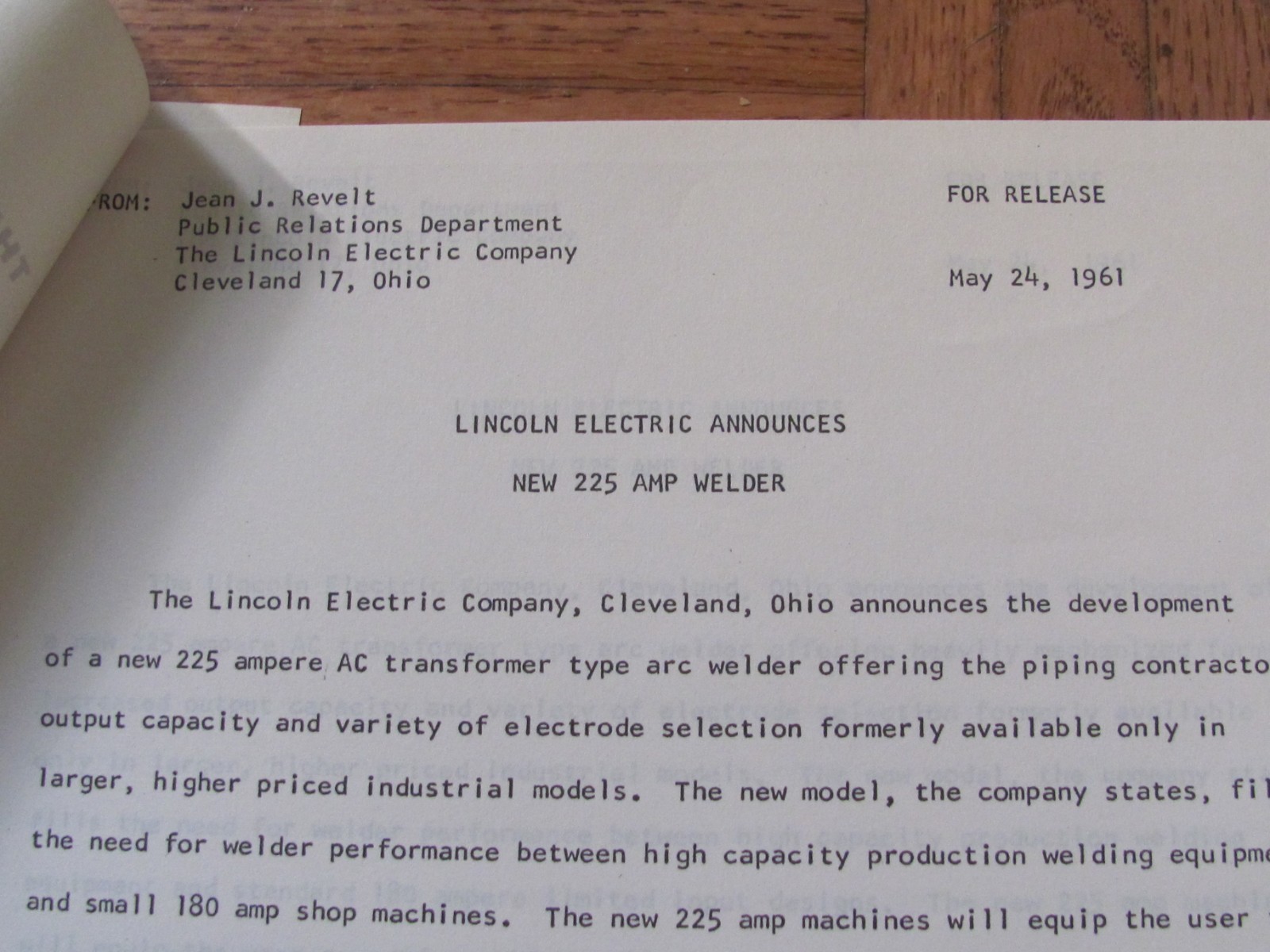 1961 SALES BROCHURE DEALER ADVERTISING LOT LINCOLN ELECTRIC WELDER