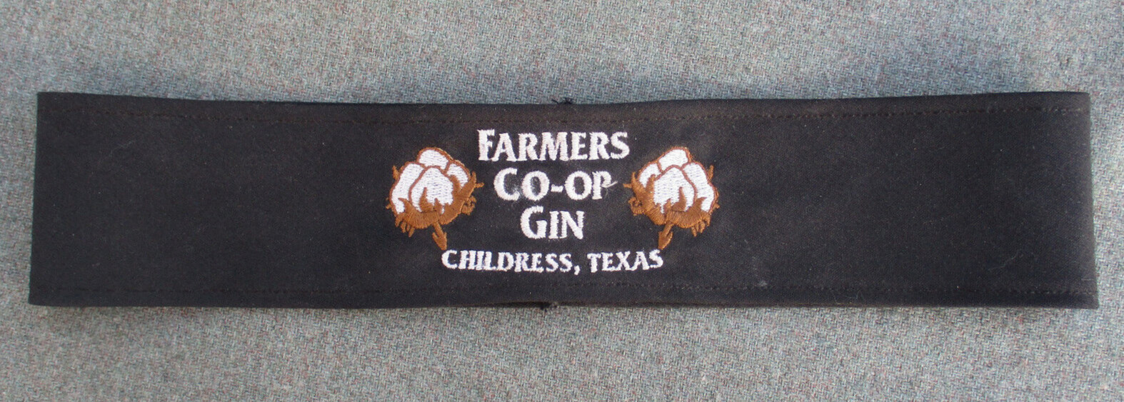 VINTAGE FARMERS CO-OP COTTON GIN CHILDRESS TEXAS EMBROIDERED COWBOY HAT BAND?