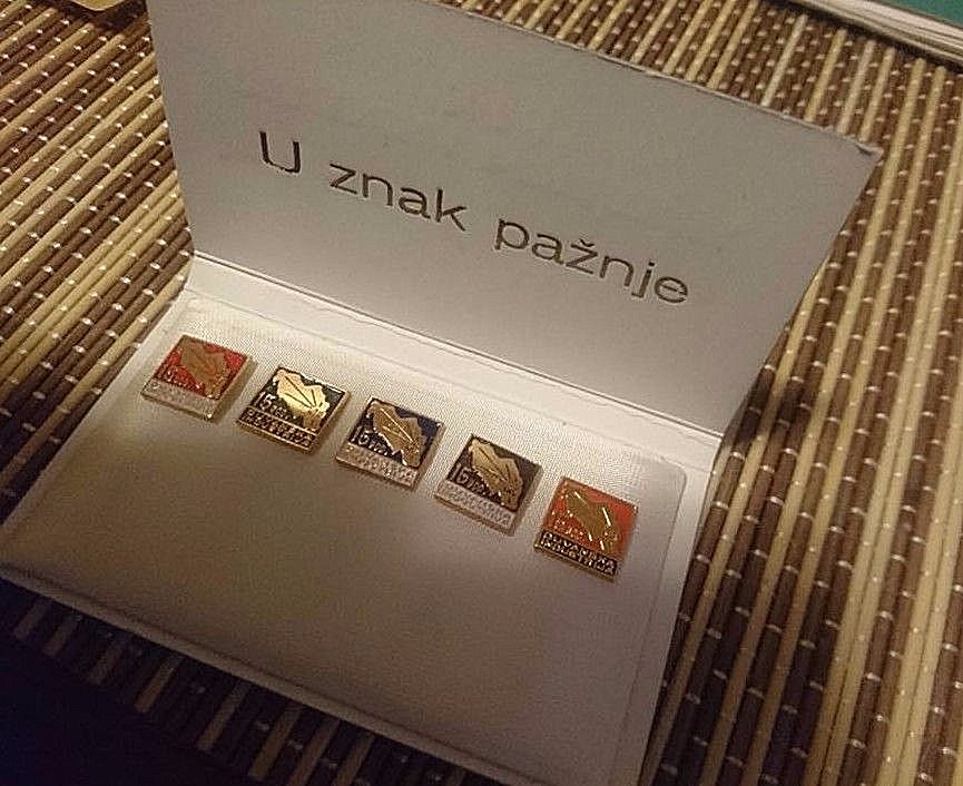Tobacco industry Nis, Serbia ~ Set of 5 diff pins in folder for 15 years of work