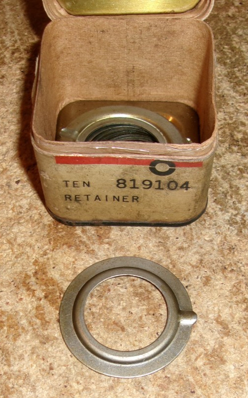 10-lot #819104 delco-remy generator dust shield retainers in the box new