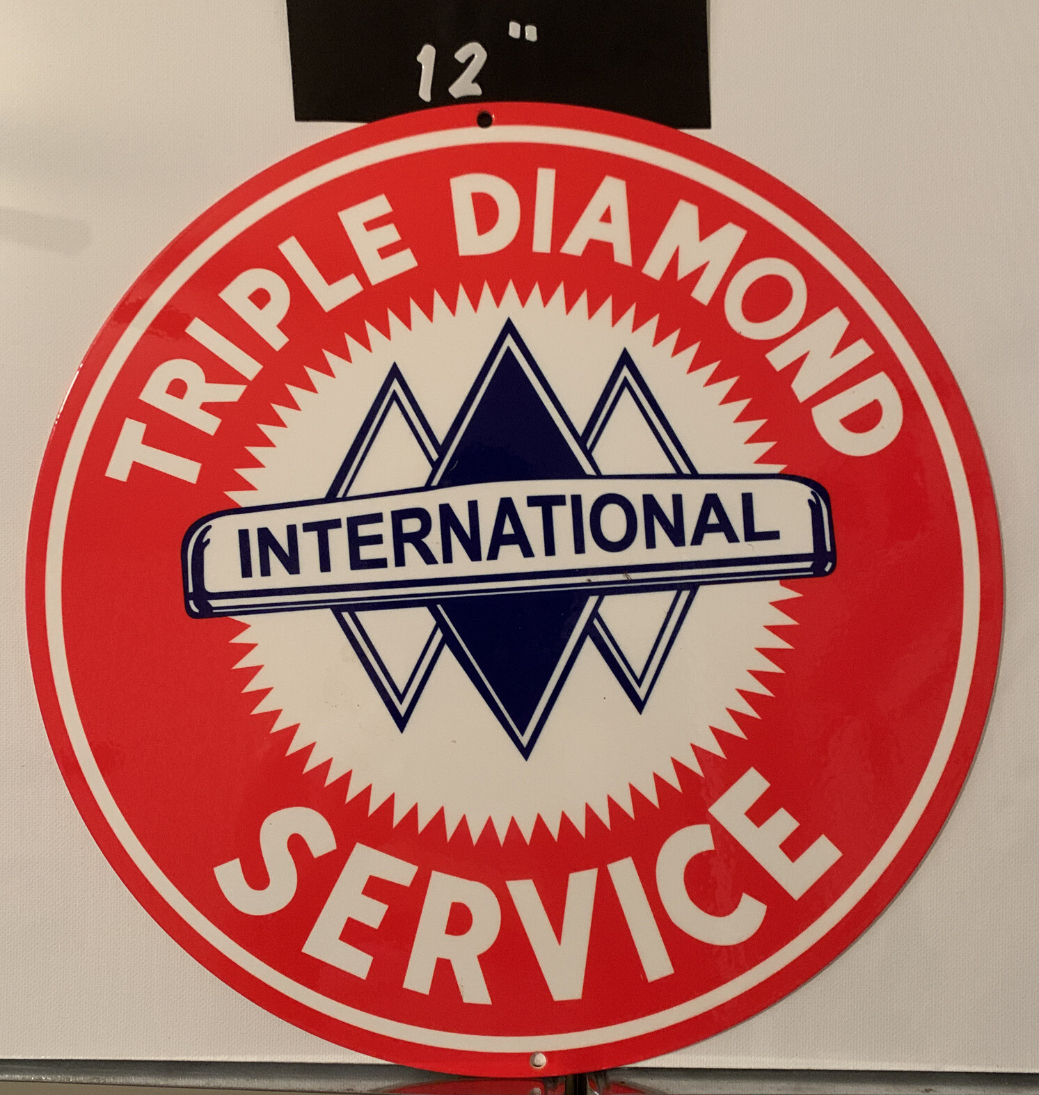 INTERNATIONAL Triple Diamond Porcelain Like Heavy Gauge Metal Sign Farm Gas Oil