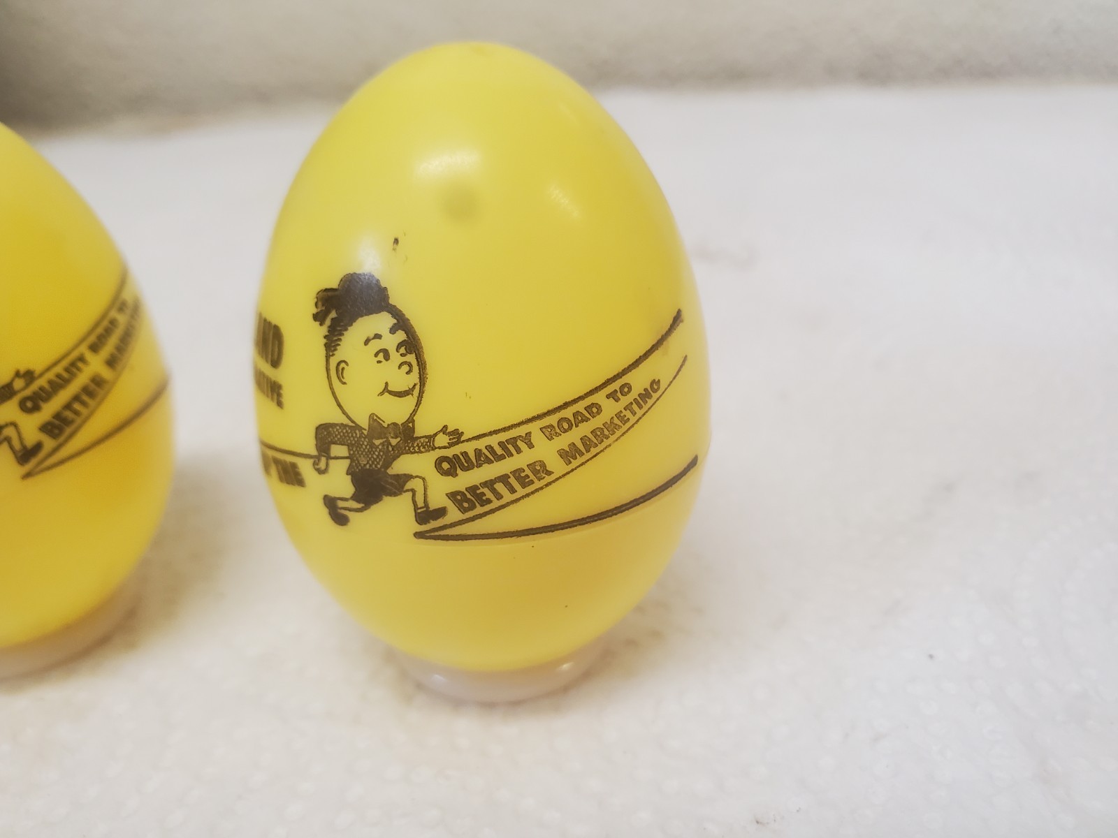 Yellow Plastic Egg Shaped Salt & Pepper Shakers Lake Land Egg Cooperative