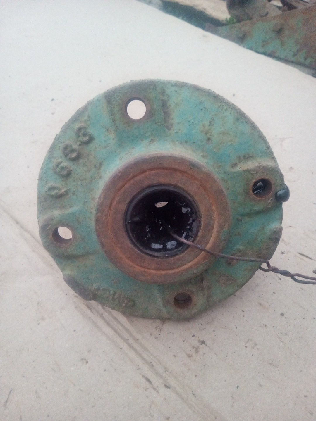 kewanee Disk 4 Hole Hub Part # 0633