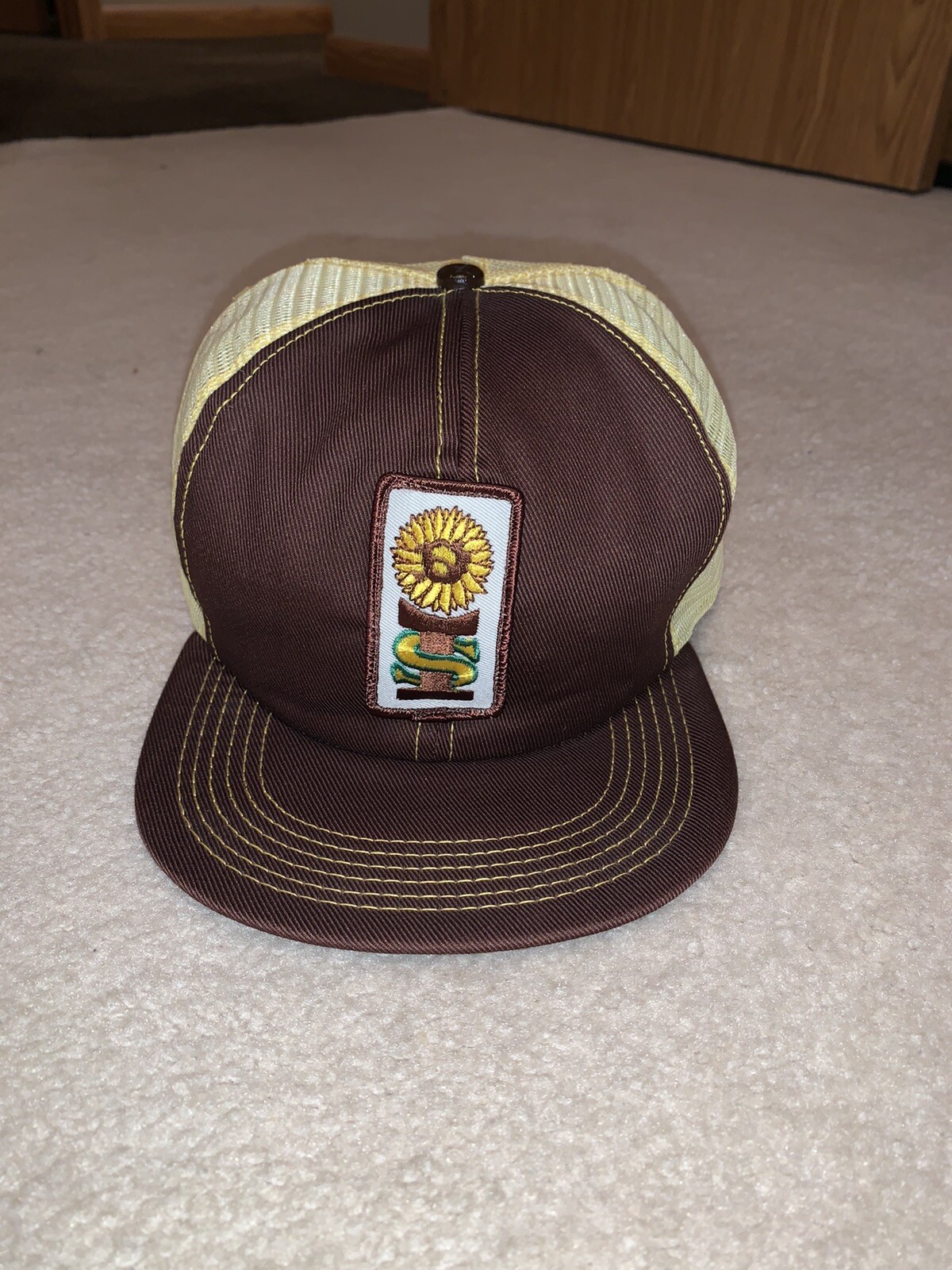 Vintage INTERSTATE SEED Patch Trucker Mesh Snapback Made USA Hat Cap Sunflower