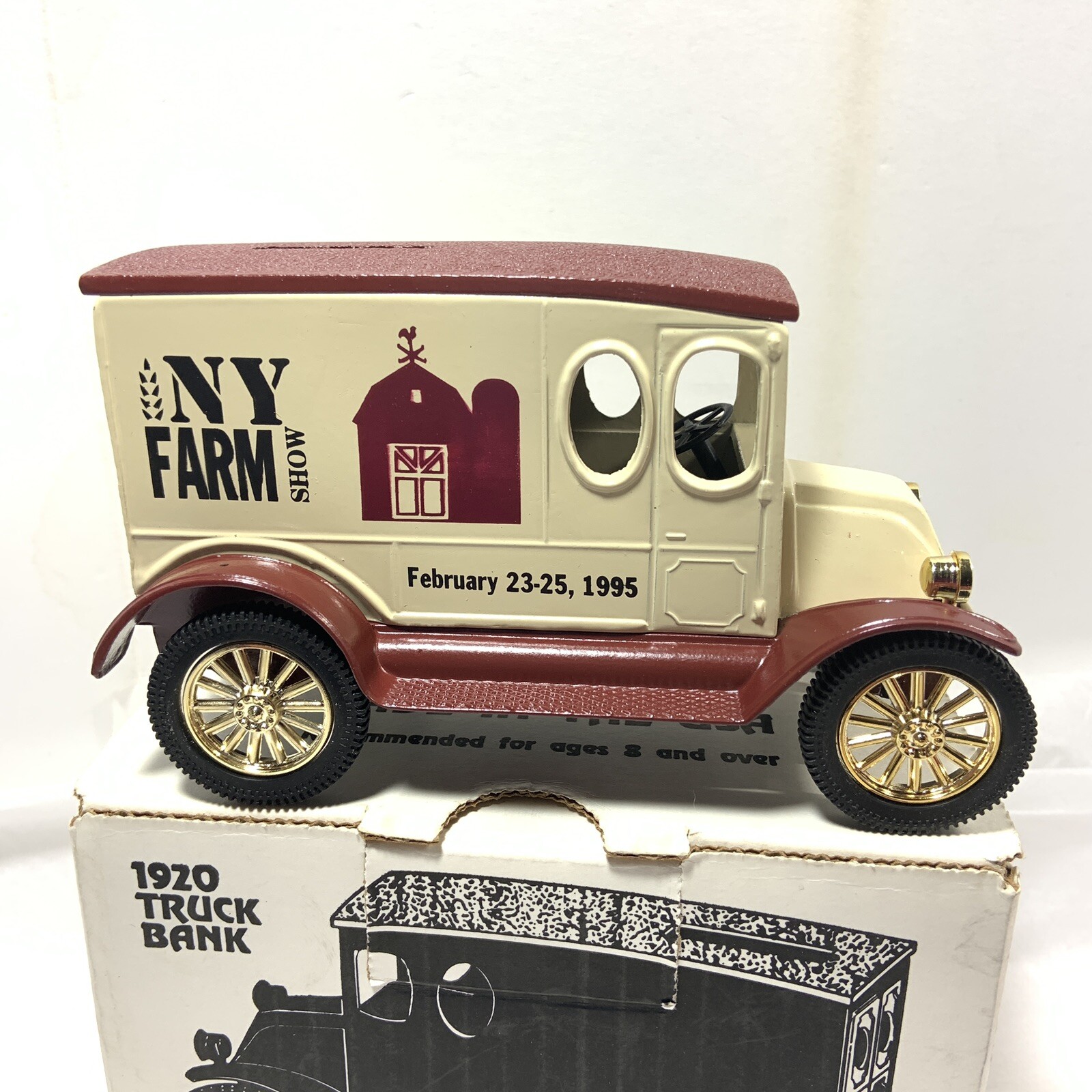 NIB Die Cast Metal 1920 Truck Still Bank 1995 Ny Farm Show Scale Model ERTL