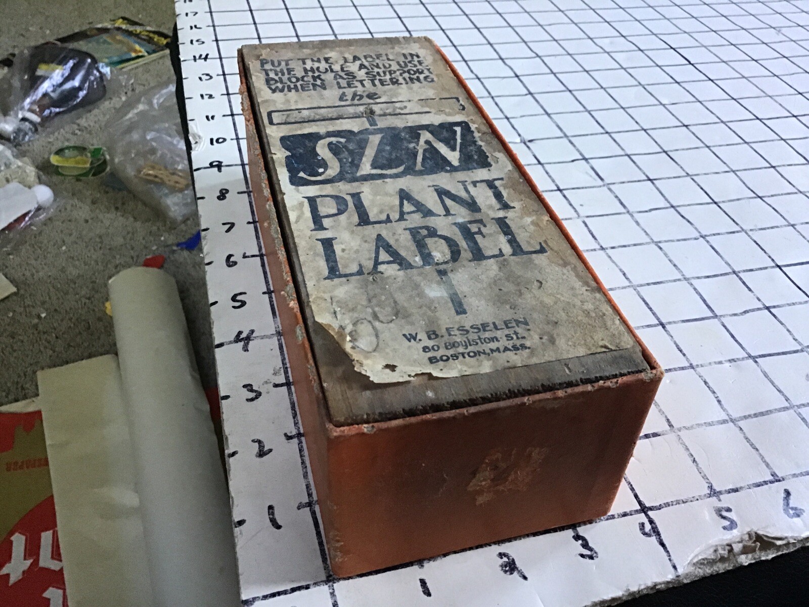 12 Original SLN Plant Label c. 1933 in box, wood top; WW B ESSELEN metal SCARCE