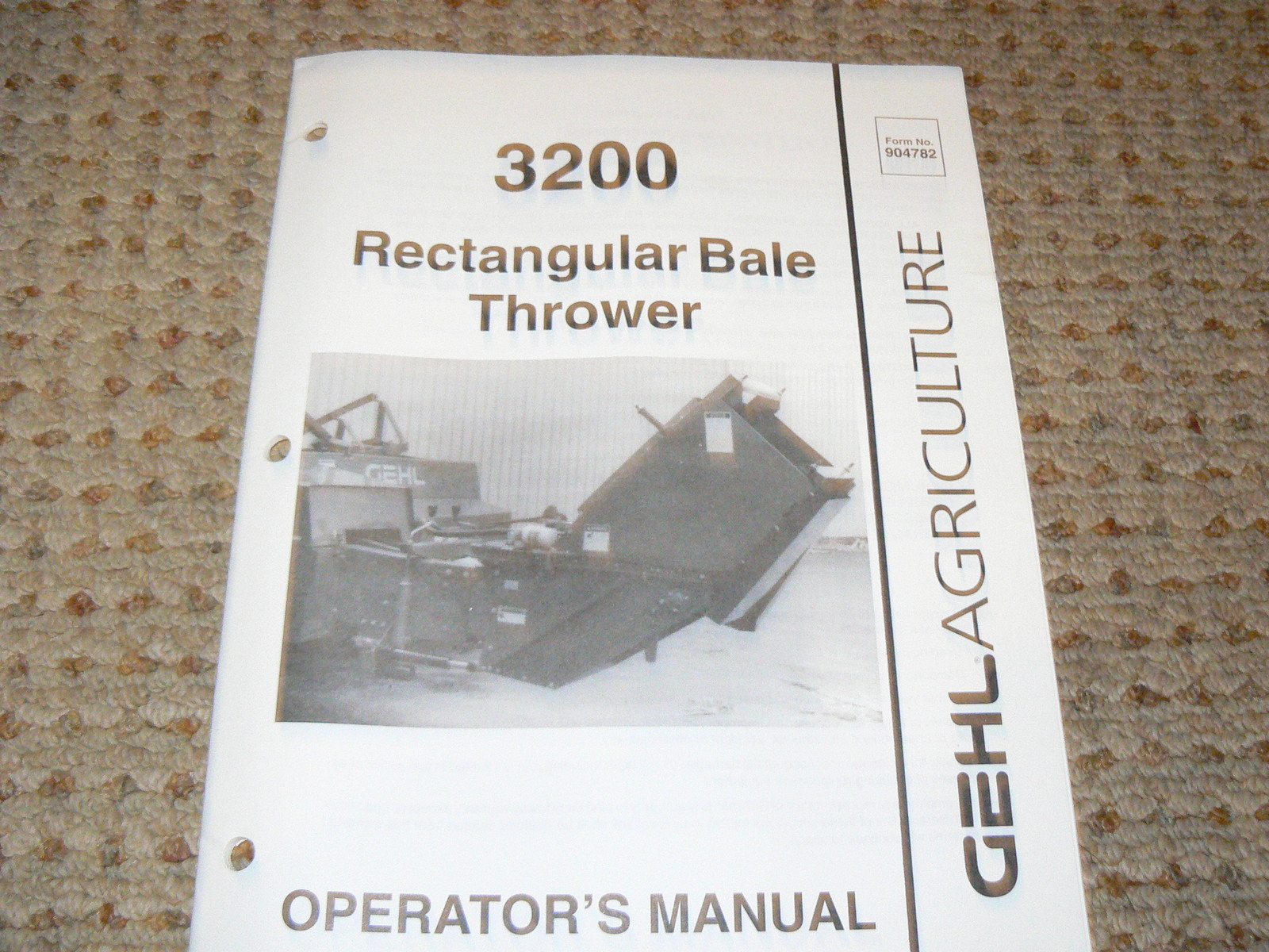 Gehl 3200 Rectangular Bale Thrower Operator&rsquo;s Manual