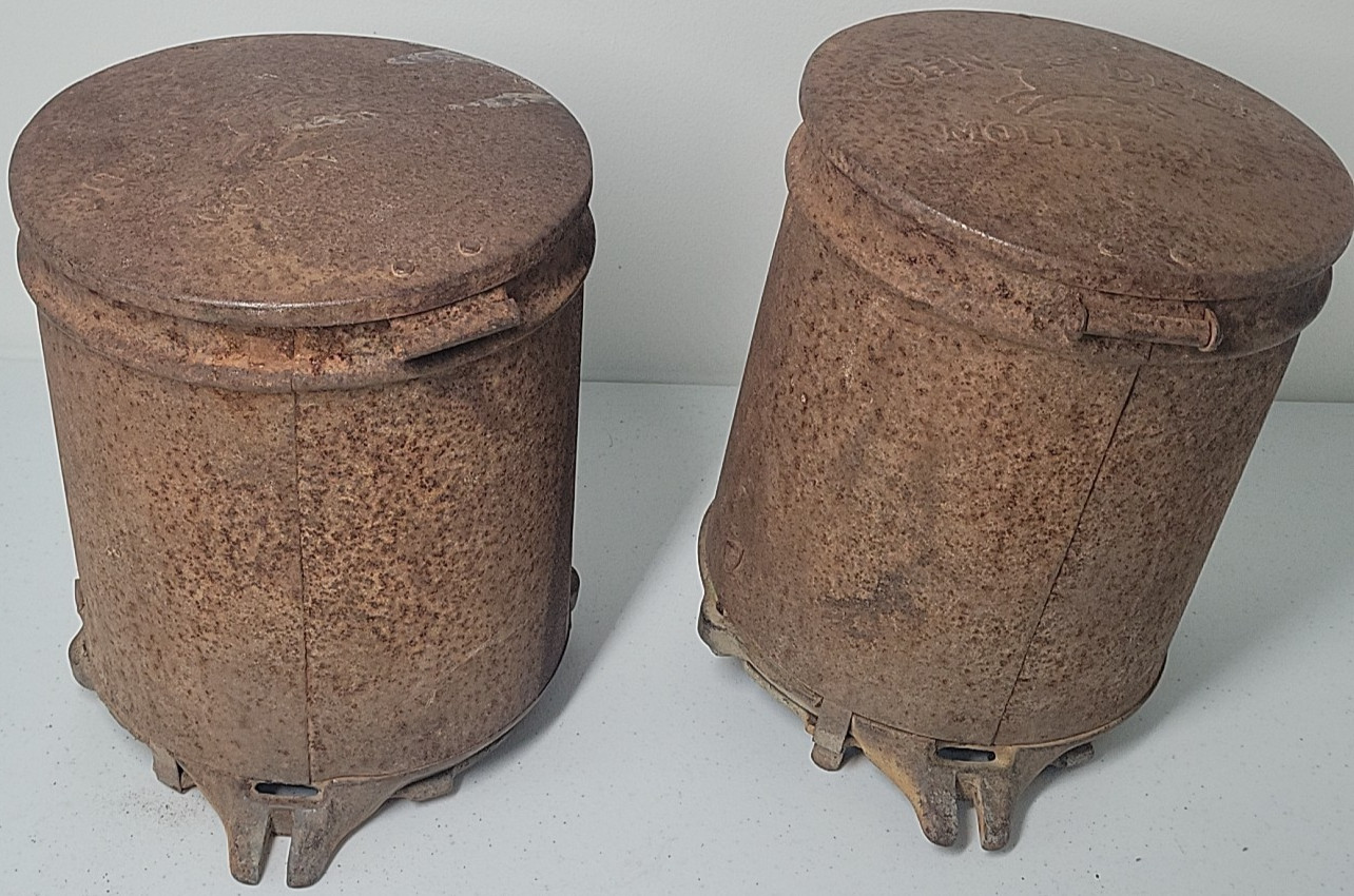 Pair of Antique John Deere Moline ILL Cast Iron Corn Planter Seed Boxes (G5B)