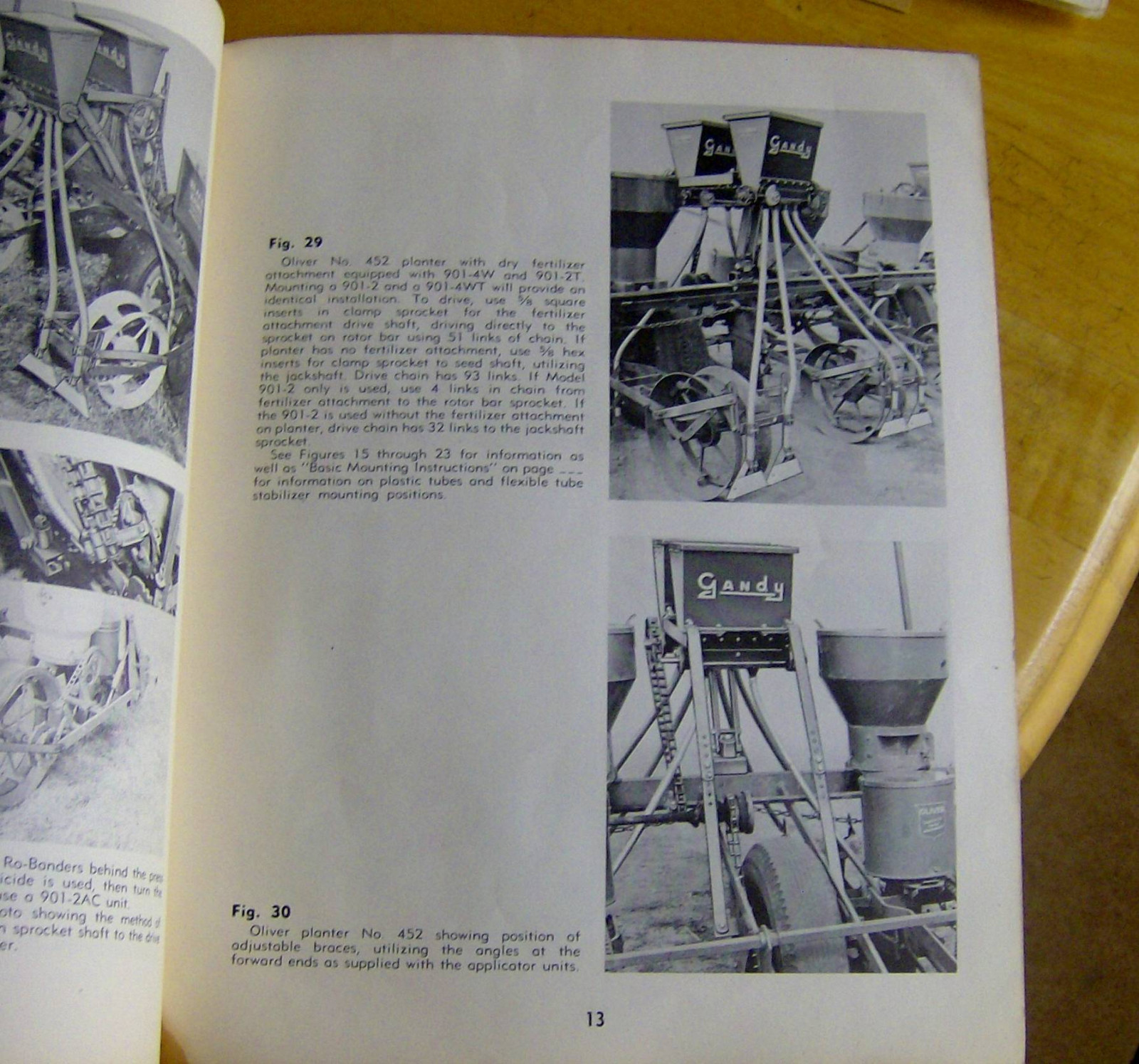 vintage 1960s GANDY 901 Granual Chemical Crop Applicator FARM EQUIPMENT farming