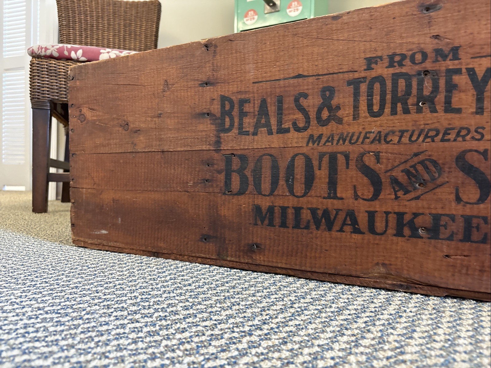 XL Antique Wooden Crate Beals & Torrey Shoe Co. Milwaukee Wisconsin Boot Box
