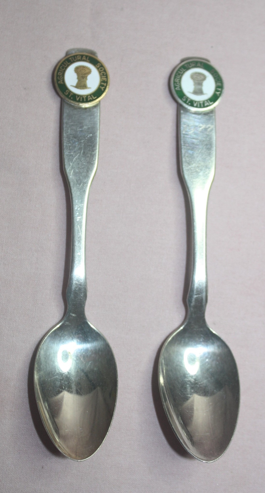VINTAGE COLLECTIBLE ST. VITAL AGRICULTURAL SOCIETY SOUVENIR SPOON SP-883