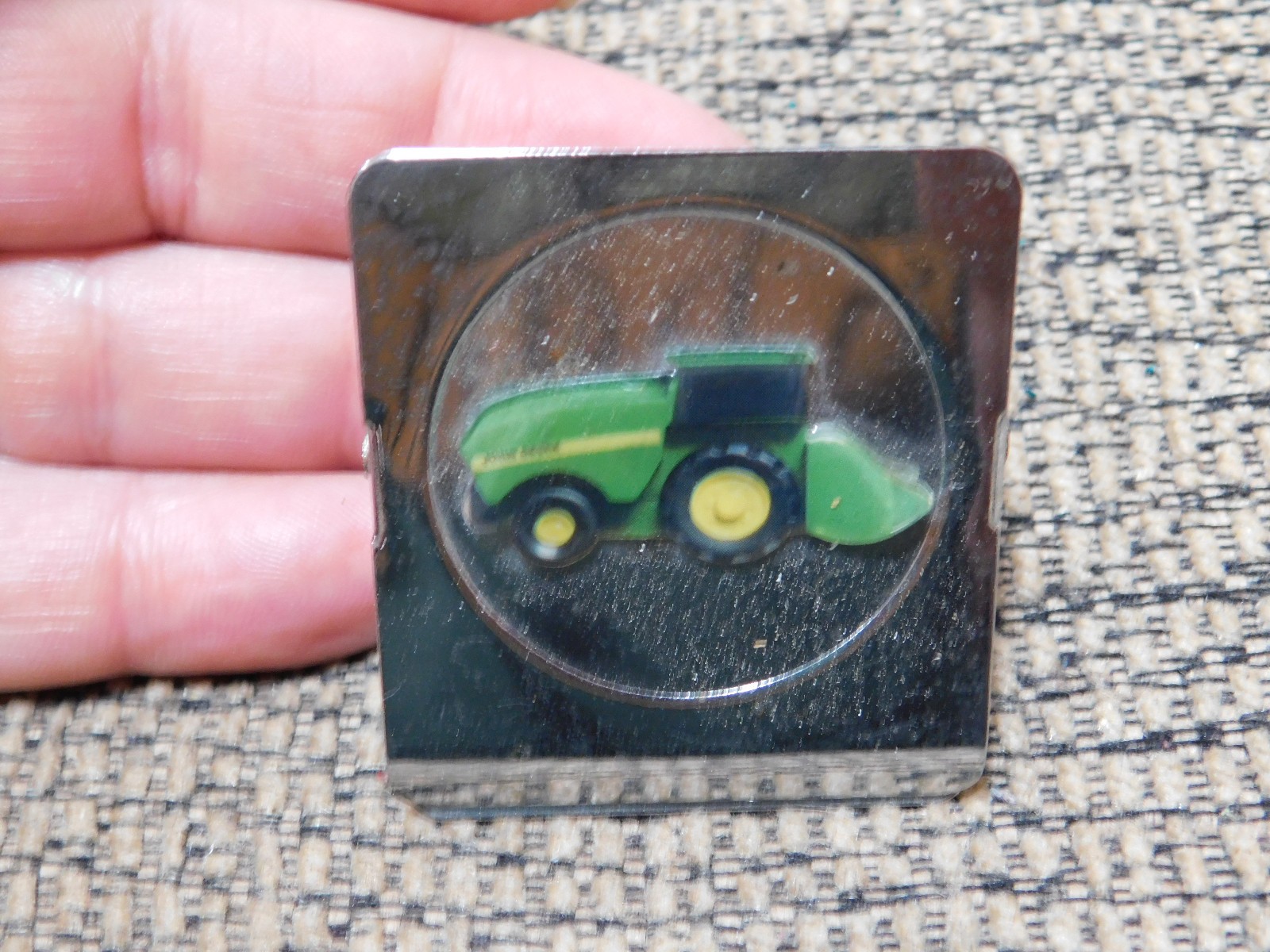 1.75&Prime; Vintage John Deere Tractor Advertising Clip Chrome Metal Magnetic