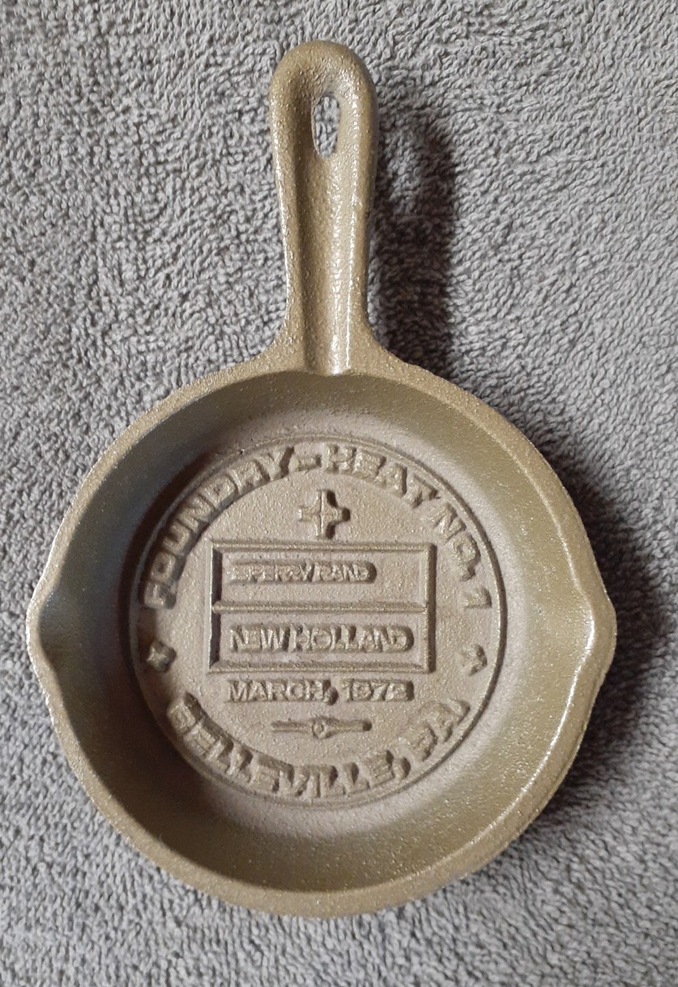 1972 Sperry New Holland Mini Skillet Promotional Ashtray