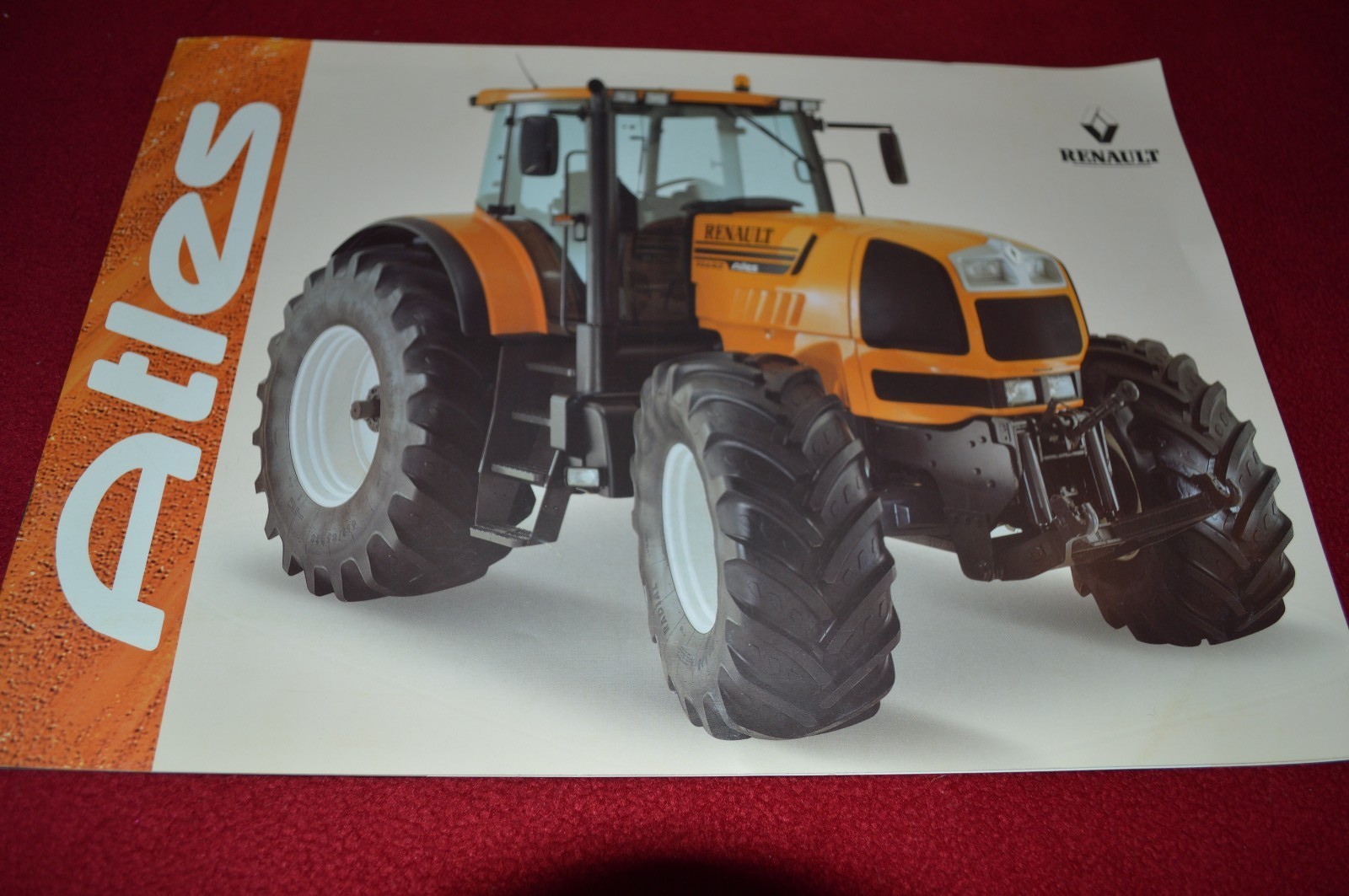 Renault Atles Series Tractor Dealers Brochure GDSD2