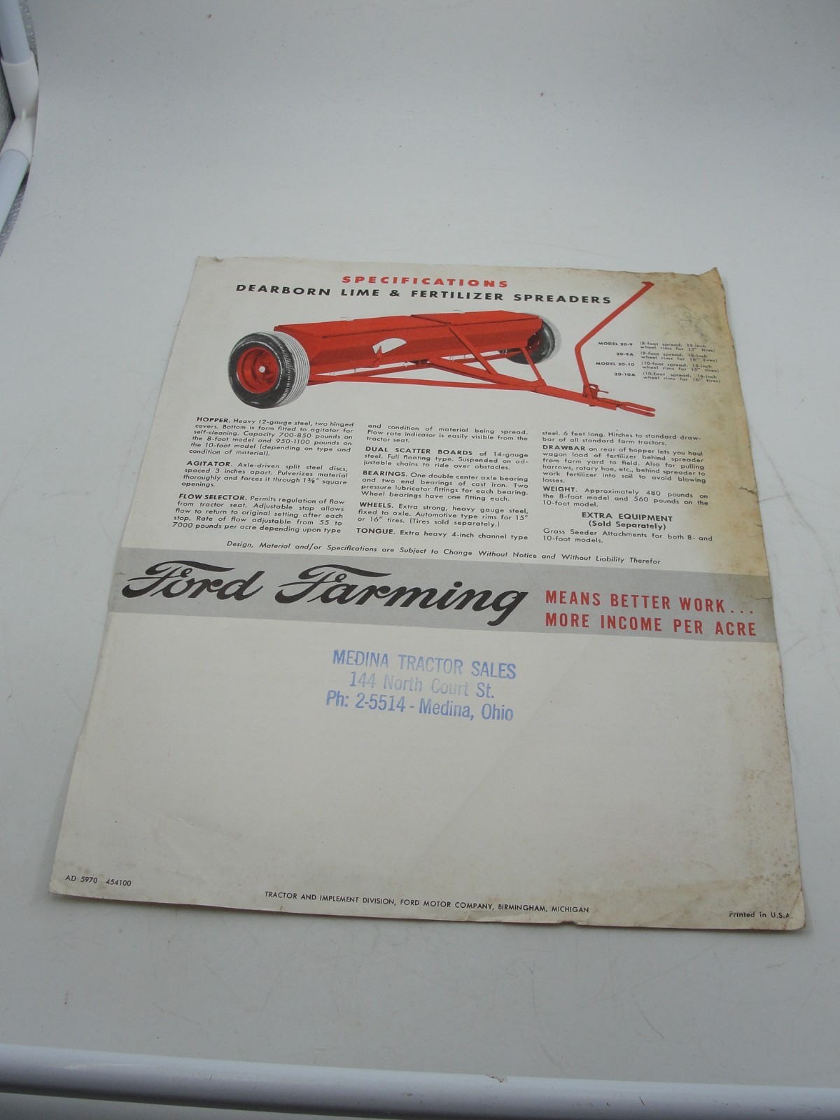 Dearborn Lime and Fertilizer Spreaders 1959 Brochure