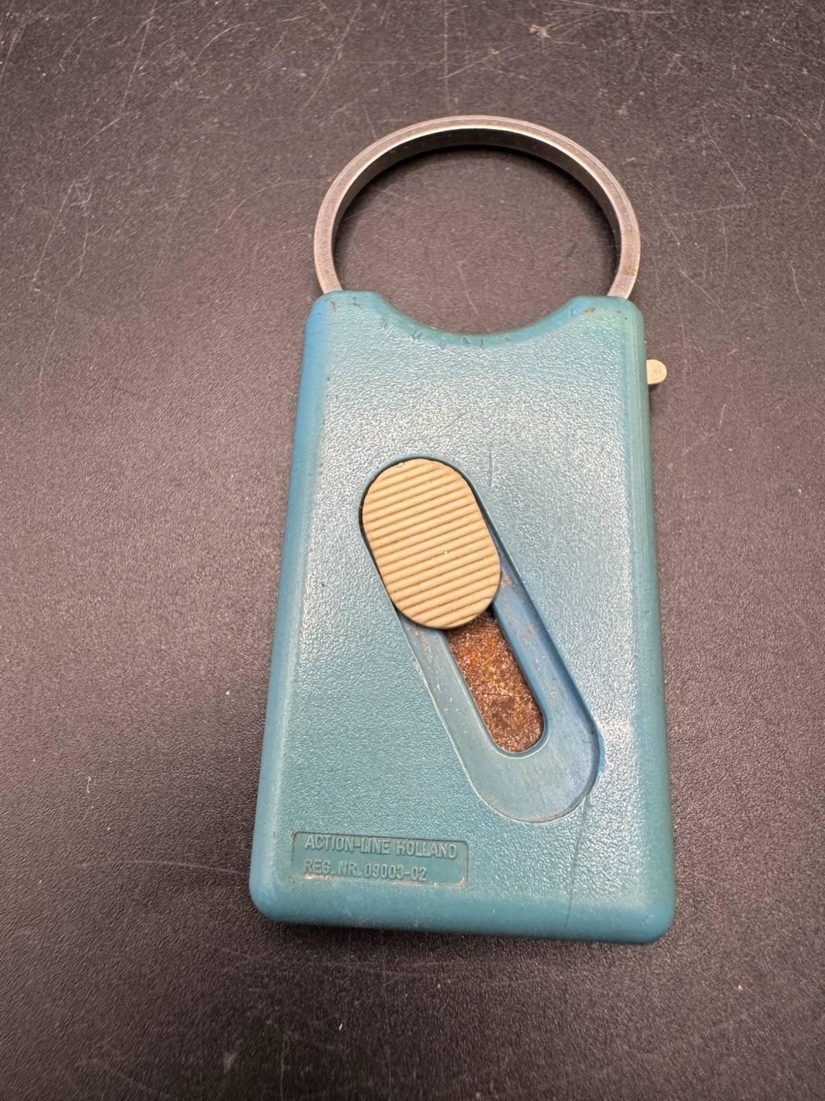 Vintage Action Line Holland Box Cutter Keychain Young&rsquo;s Livestock Advertising