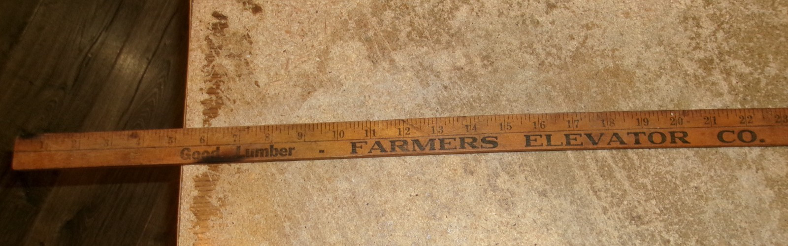 vintage farmers elevator co. yorkville/kentland il. 36&Prime; wood yardstick good used