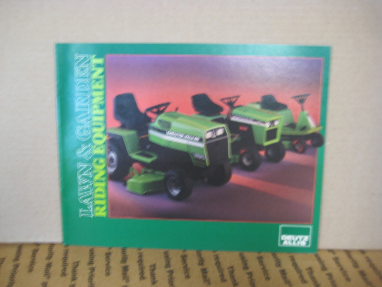 Deutz Allis Lawn & Garden Riding Equipment Sales Brochure Catalog New Old Stock