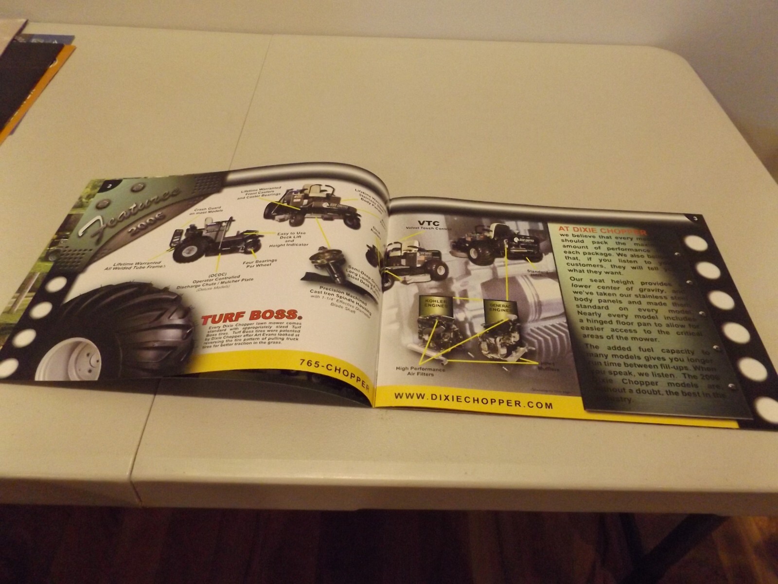 DIXIE CHOPPER 2006 CATALOG-THE WORLDS FASTEST LAWN MOWER, LIT # 8/2005