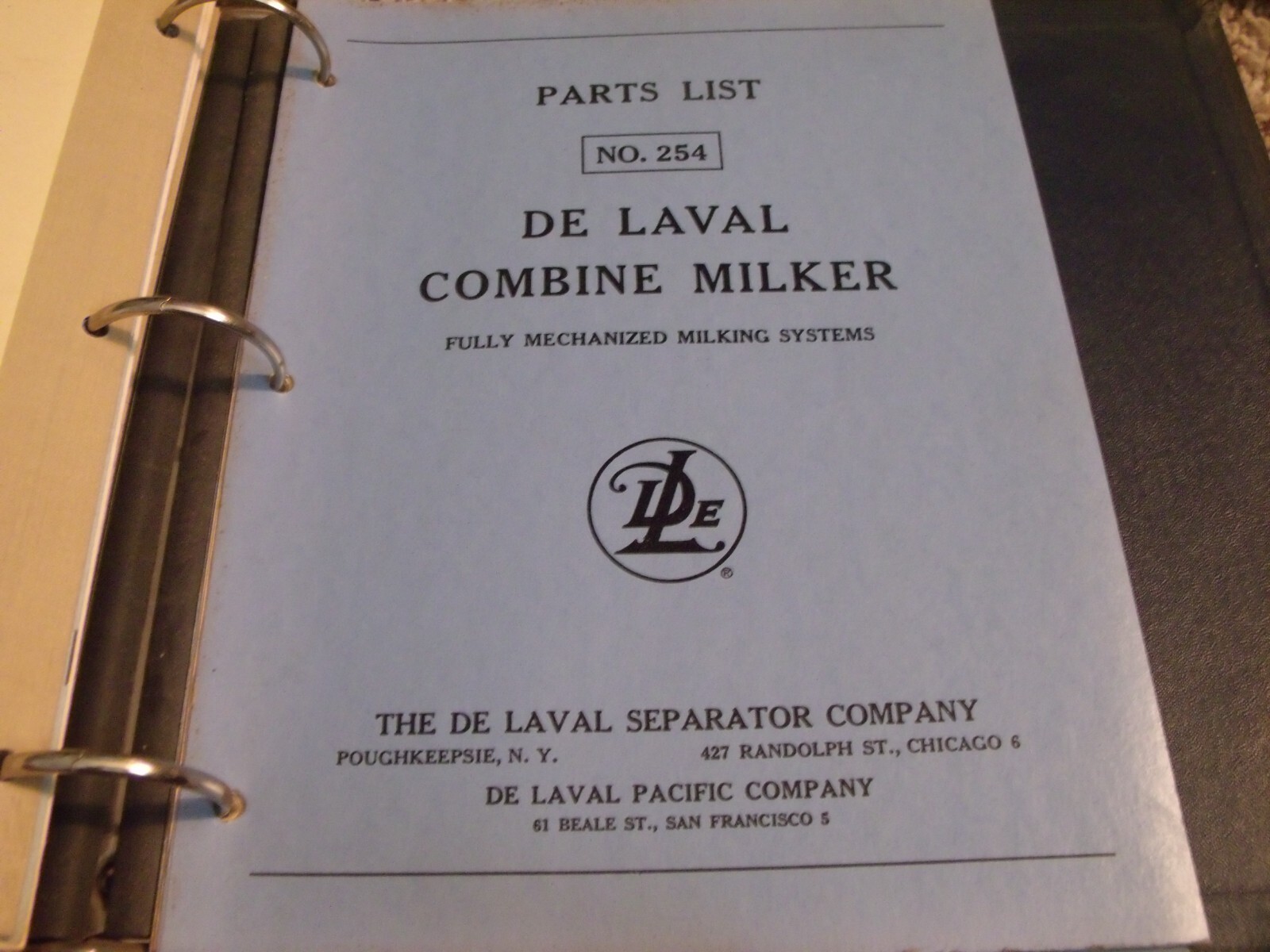 DELAVAL DEALER BINDER ADVERTISEMENT & SEVERAL MANUALS SEPARATORS MILKERS COOLERS