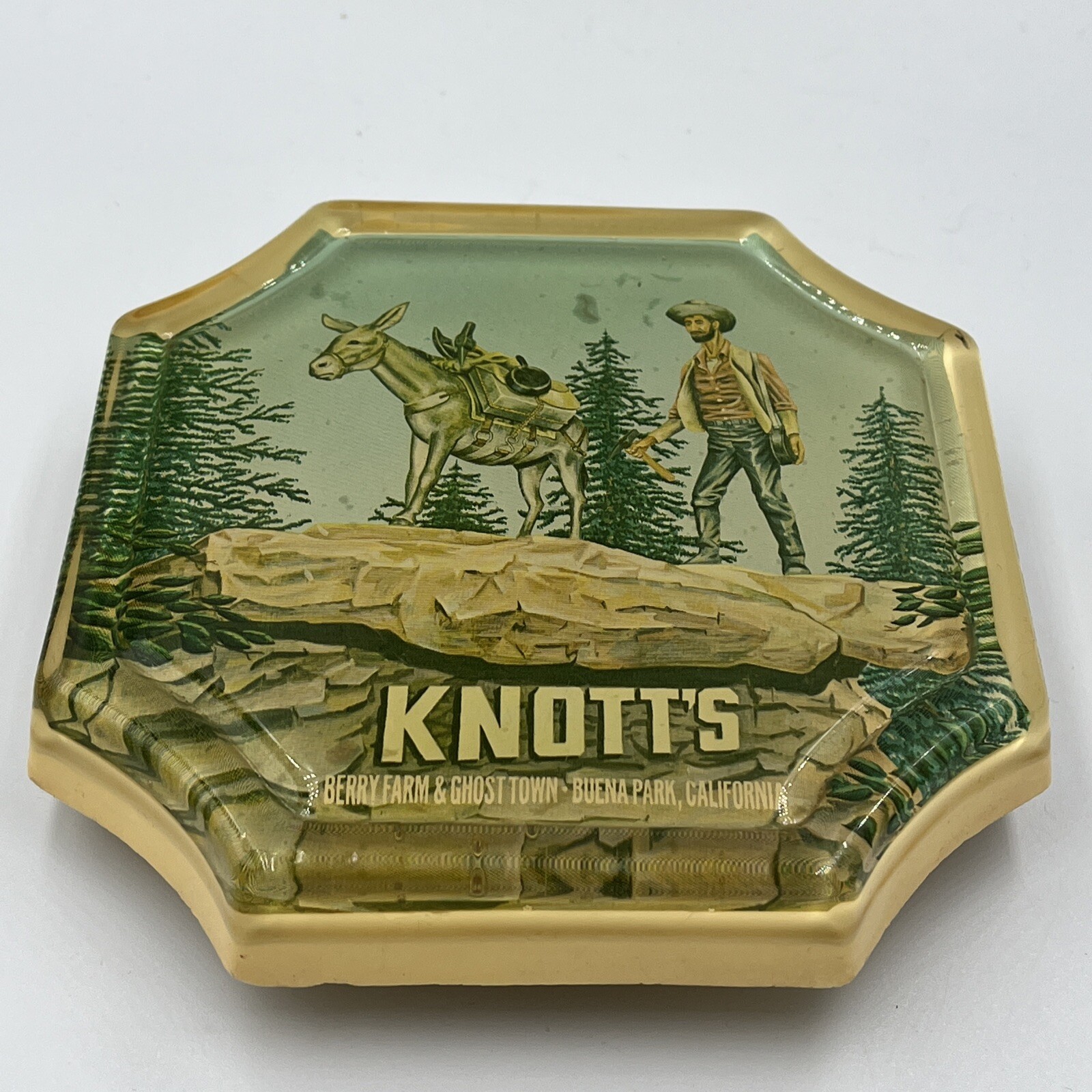 VTG KNOTTS BERRY FARM & GHOST TOWN CALIFORNIA – RESIN TRI ET (HOT PLATE) COASTER