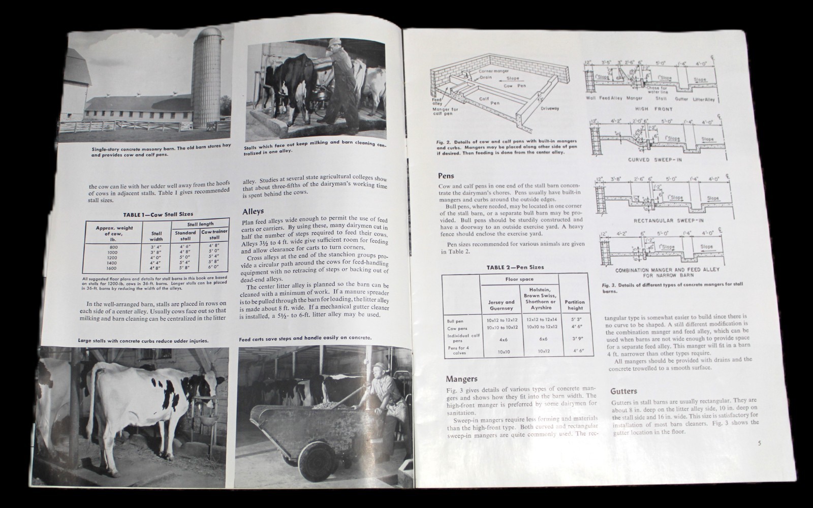 PORTLAND CEMENT CONCRETE DAIRY FARMING BARNS ADVERTISING BROCHURE 1953 VINTAGE