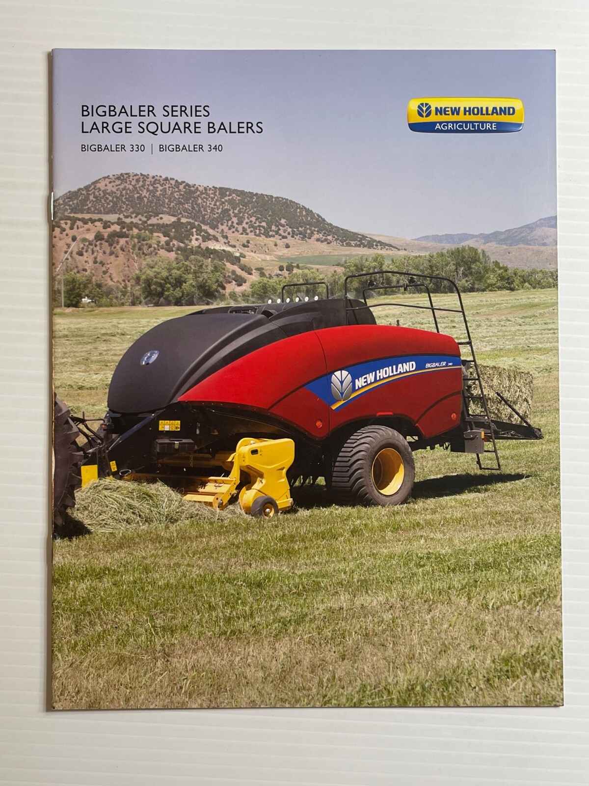 New Holland Bigbaler Series *330 / 340* Sales Brochure (Original Brochure) 2013