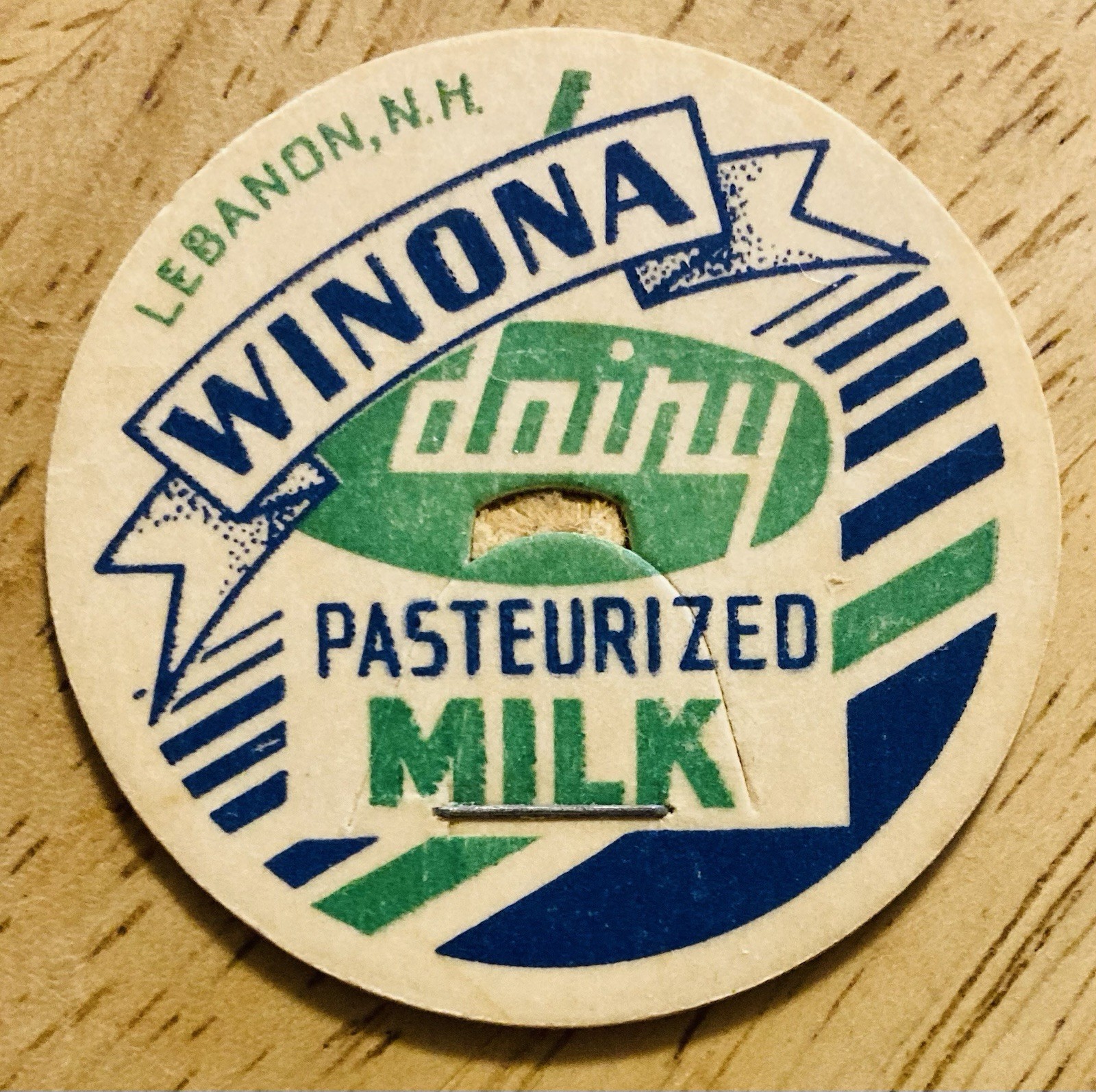 MILK BOTTLE CAP~WINONA DAIRY FARM, LEBANON, NH.