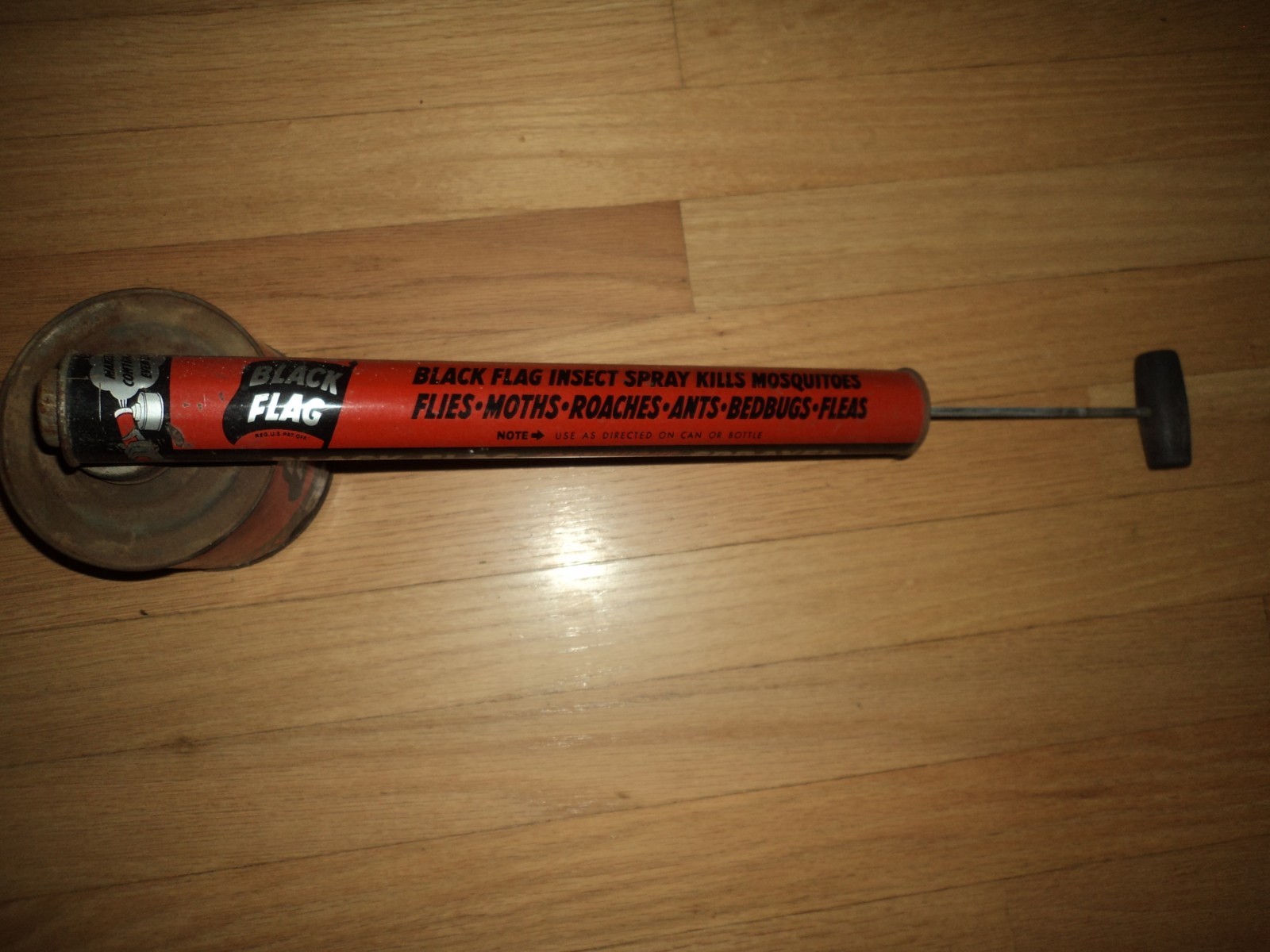 Vintage Black Flag Tin Bug Pump Sprayer Metal Canister & Wooden Handle