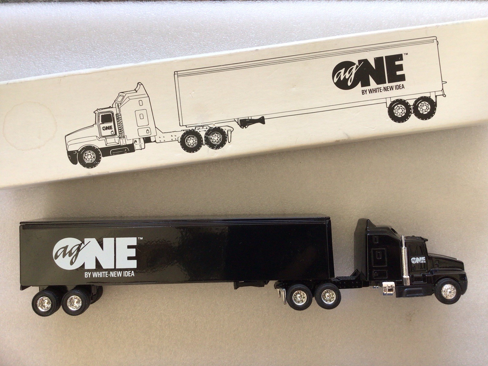 AGCO Ag One Ertl Truck And Trailer Toy Vintage New In Box