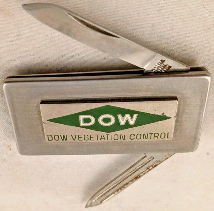Vintage DOW Chemical Vegetation Control Pocket Knife/Money Clip