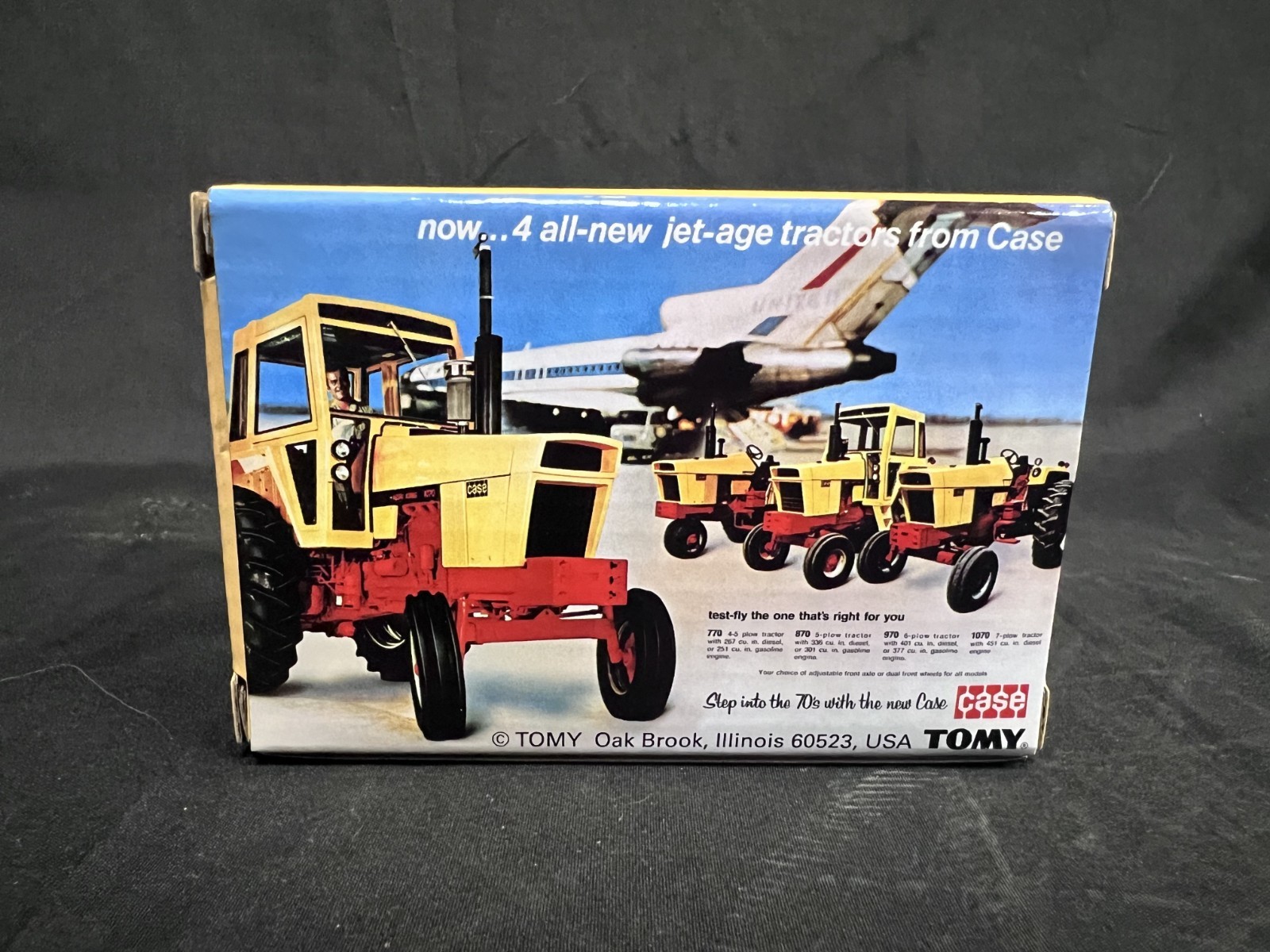 CASE IH 1070 NATIONAL FARM TOY MUSEUM 1/64 SCALE DIE-CAST METAL REPLICA ZFN44472